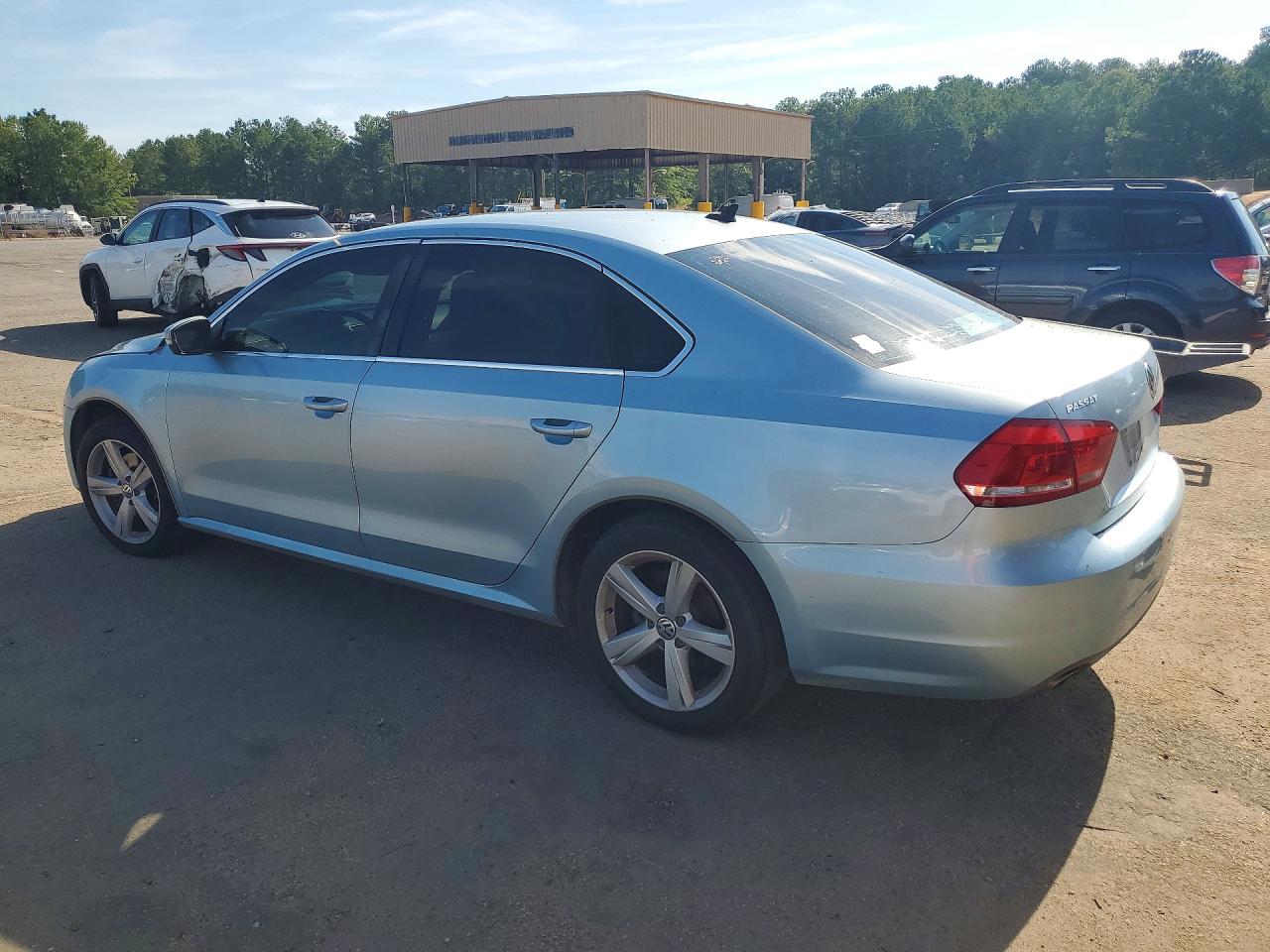 2013 Volkswagen Passat Se Синий vin: 1VWBH7A32DC107698