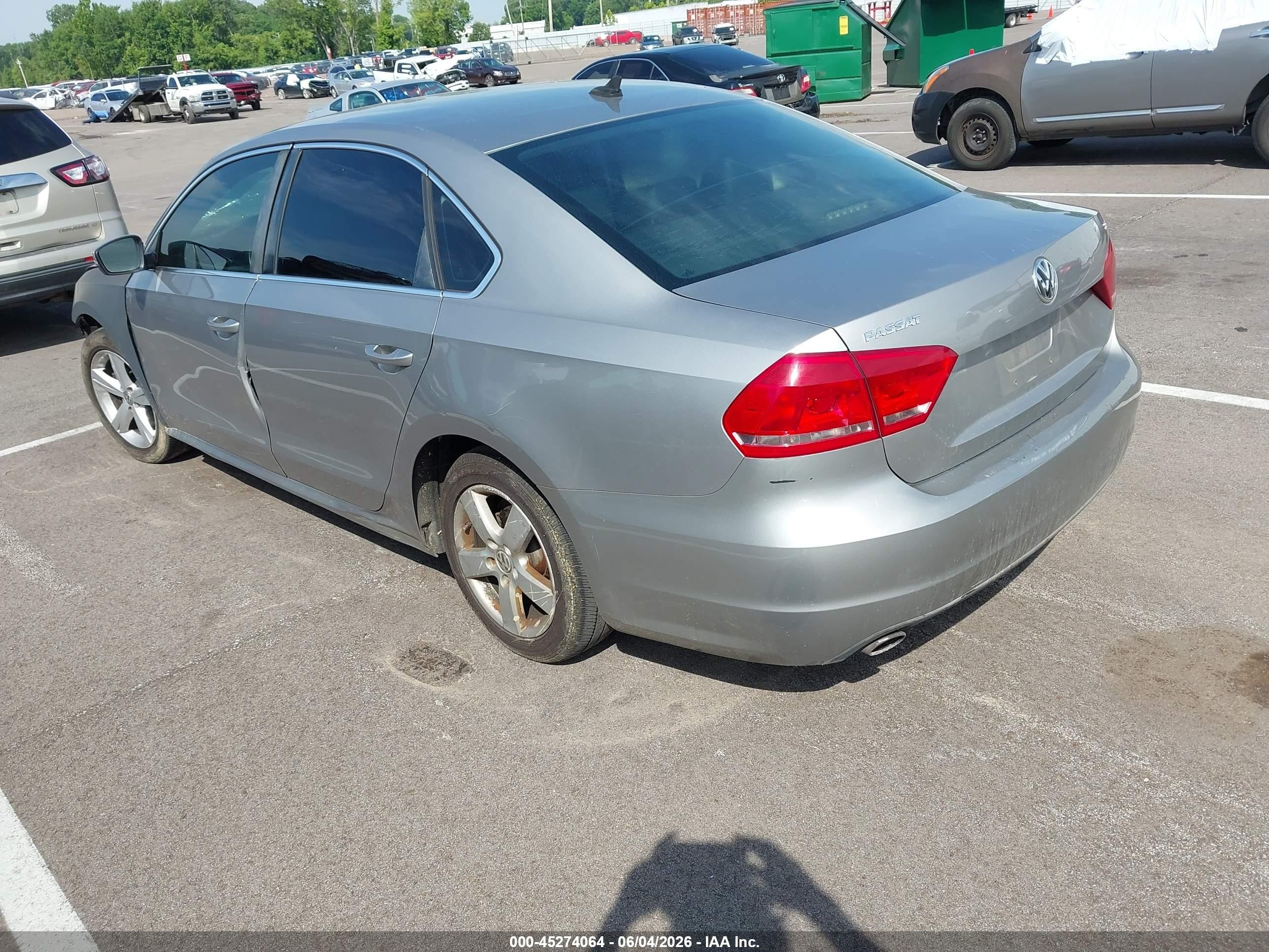 2013 Volkswagen Passat 2.5l Se Gray vin: 1VWBH7A32DC110004
