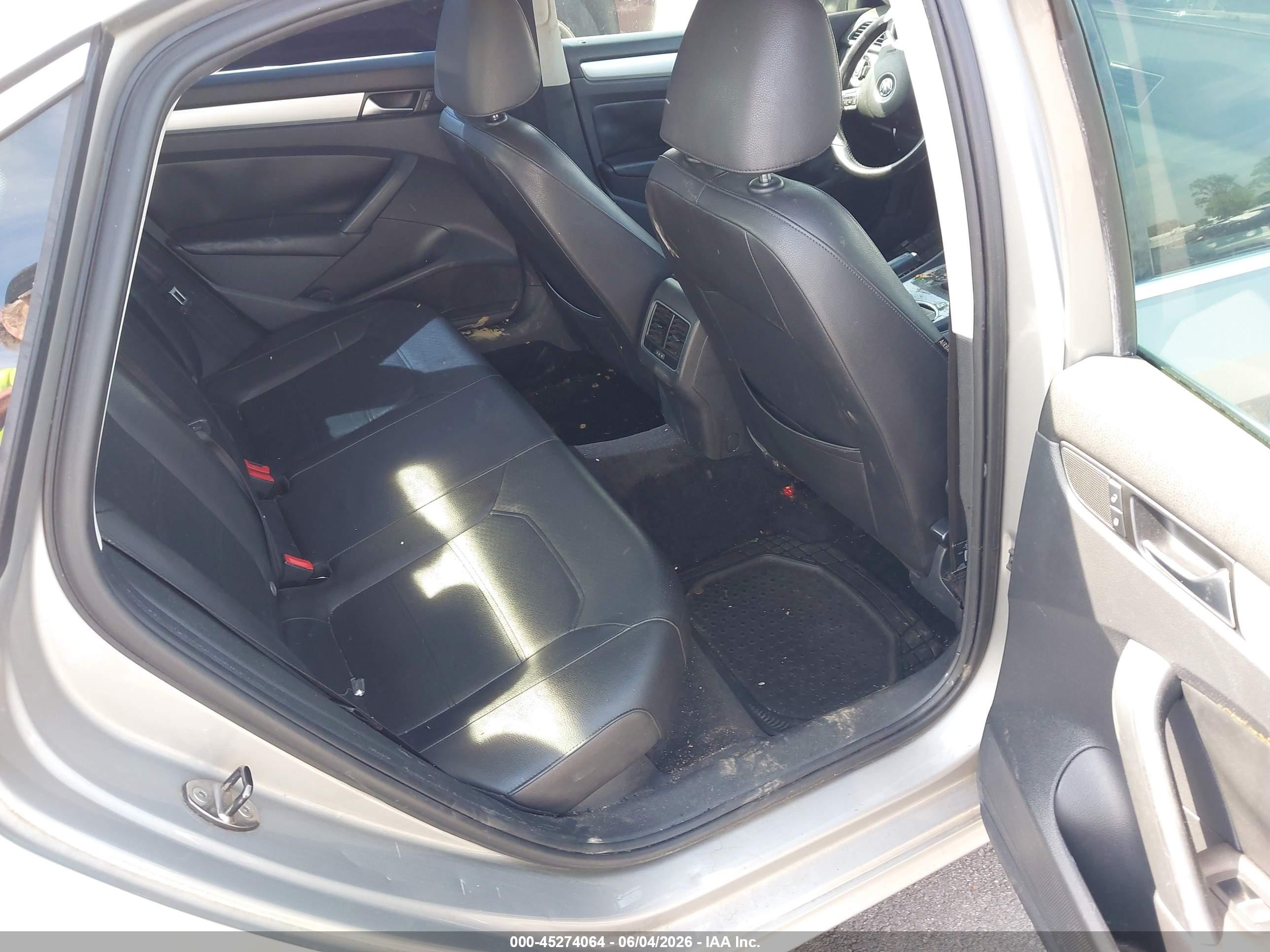 2013 Volkswagen Passat 2.5l Se Gray vin: 1VWBH7A32DC110004
