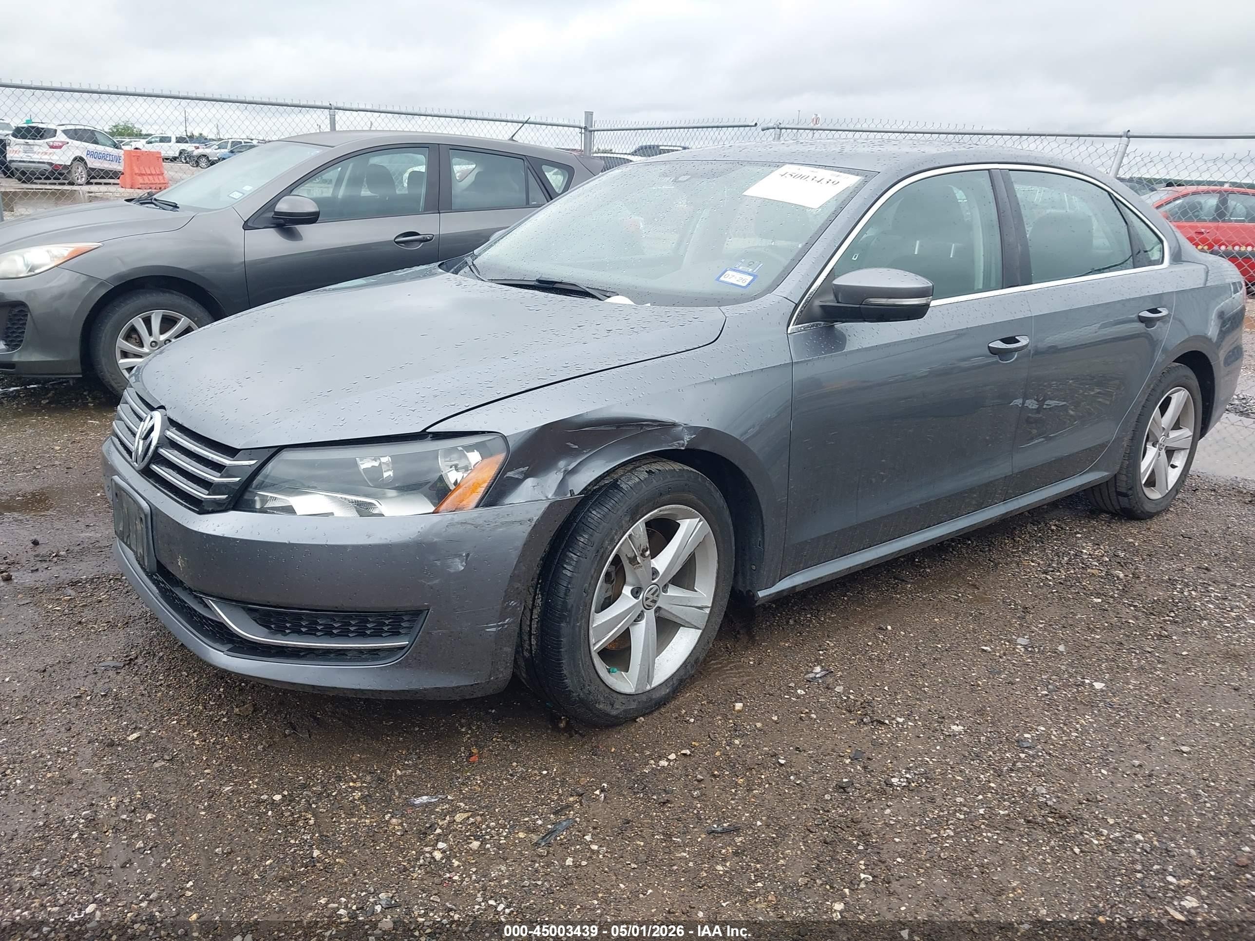 2013 Volkswagen Passat 2.5l Se Gray vin: 1VWBH7A32DC148686