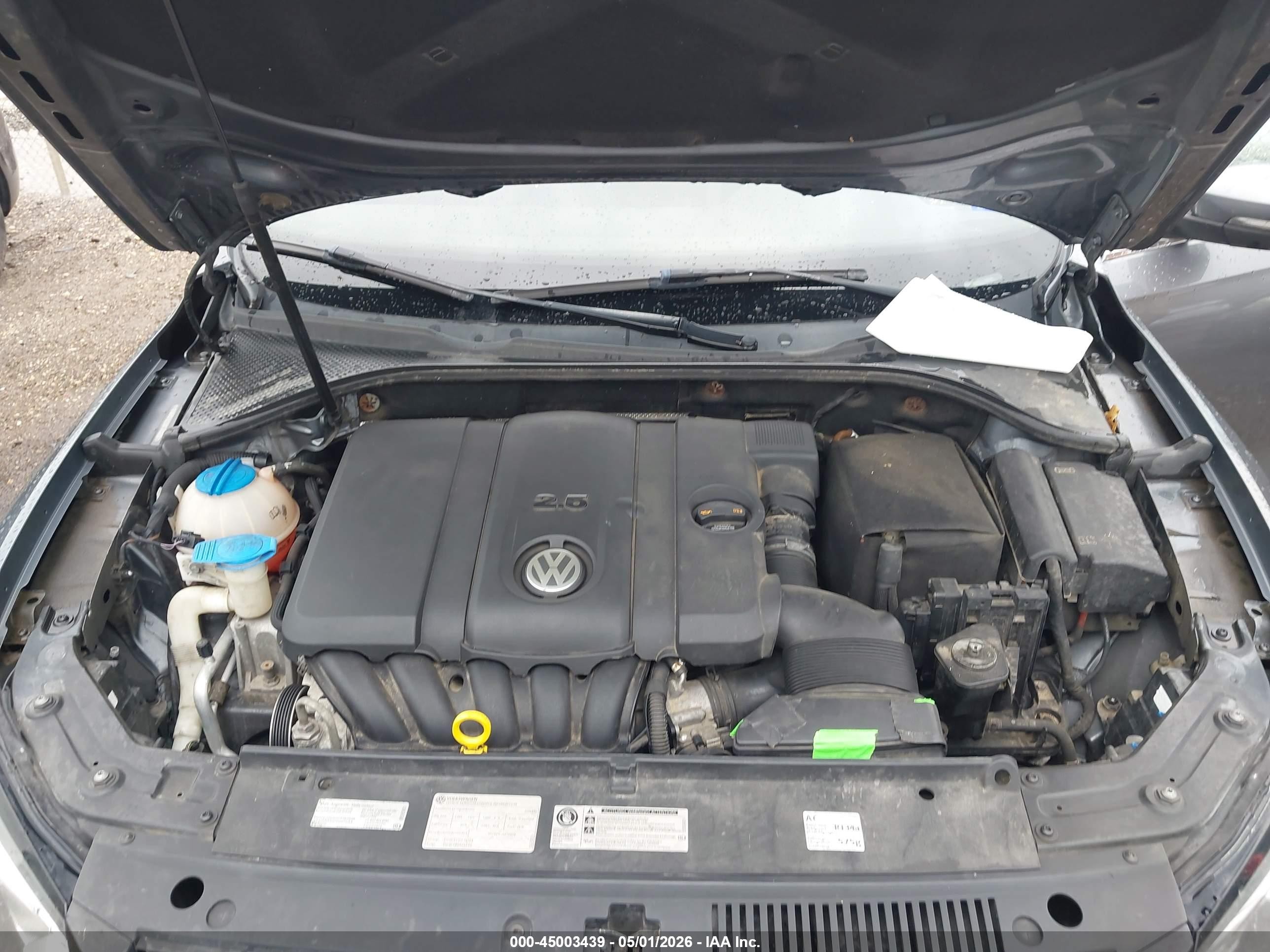 2013 Volkswagen Passat 2.5l Se Gray vin: 1VWBH7A32DC148686