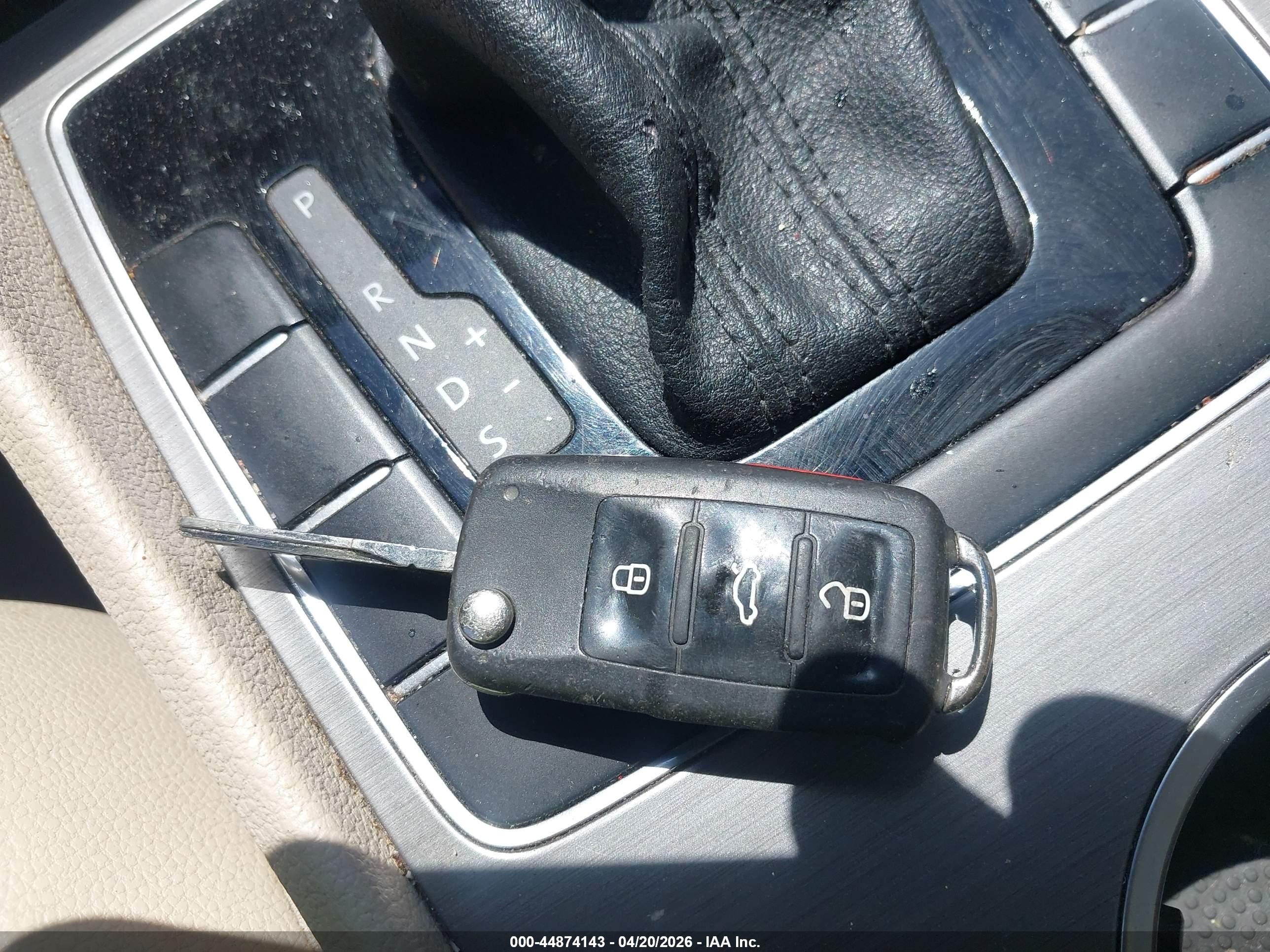 2014 Volkswagen Passat 2.5l Se Черный vin: 1VWBH7A32EC017288