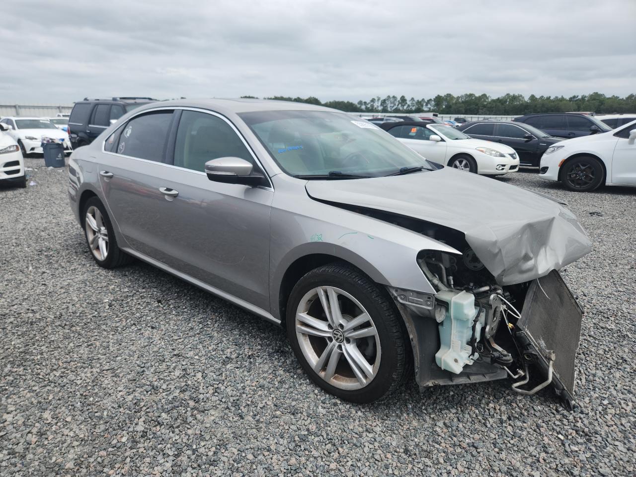 2014 Volkswagen Passat Se Gray vin: 1VWBH7A32EC018926
