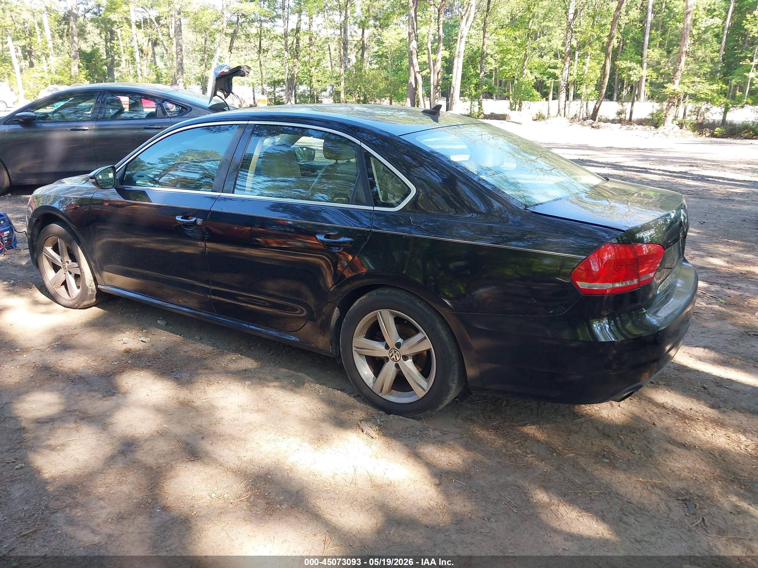 2012 Volkswagen Passat 2.5l Se Black vin: 1VWBH7A33CC019175