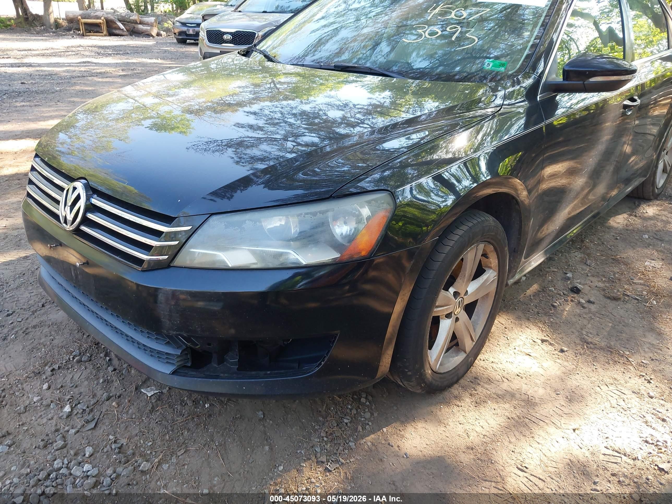 2012 Volkswagen Passat 2.5l Se Black vin: 1VWBH7A33CC019175