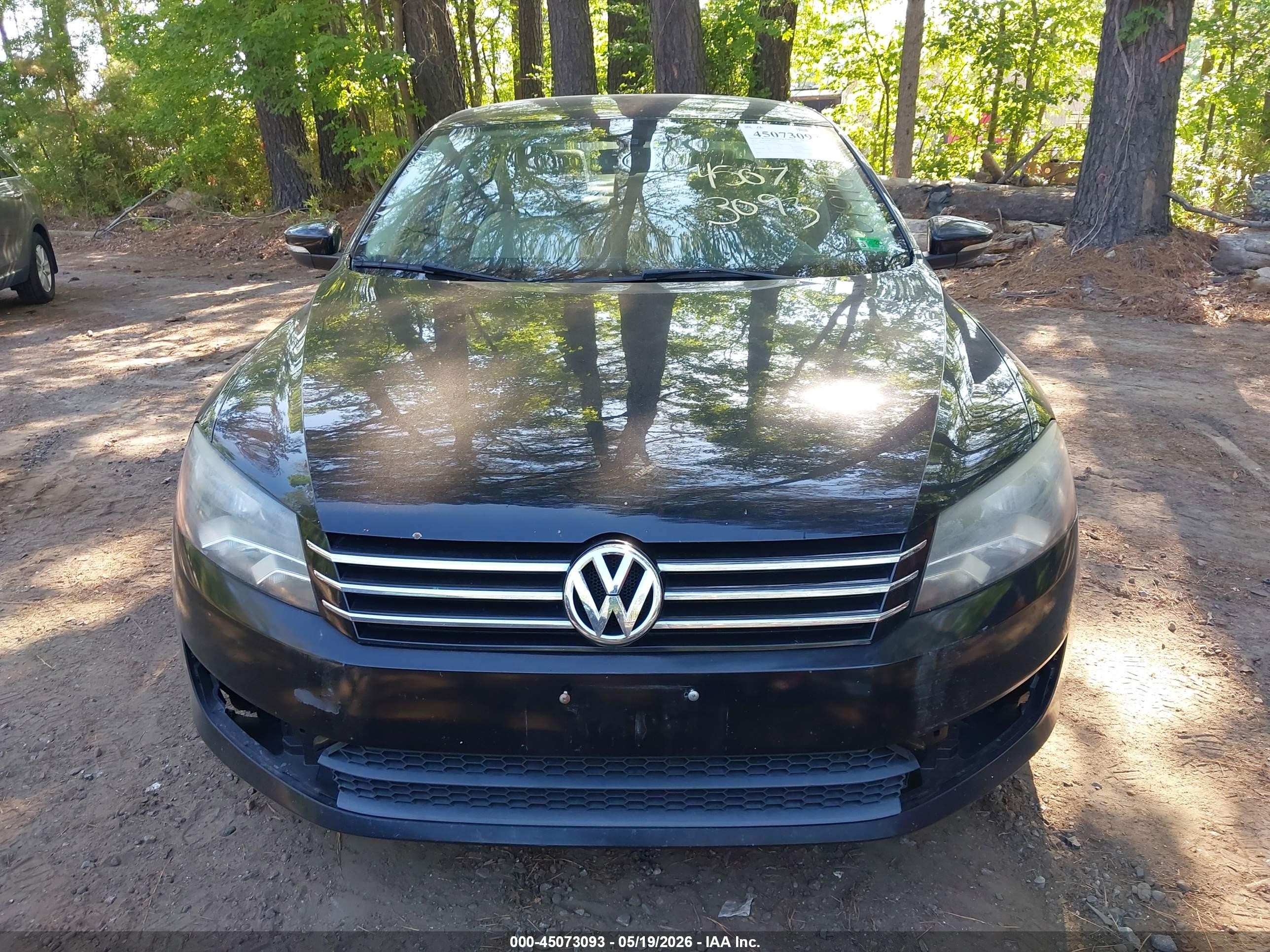 2012 Volkswagen Passat 2.5l Se Black vin: 1VWBH7A33CC019175