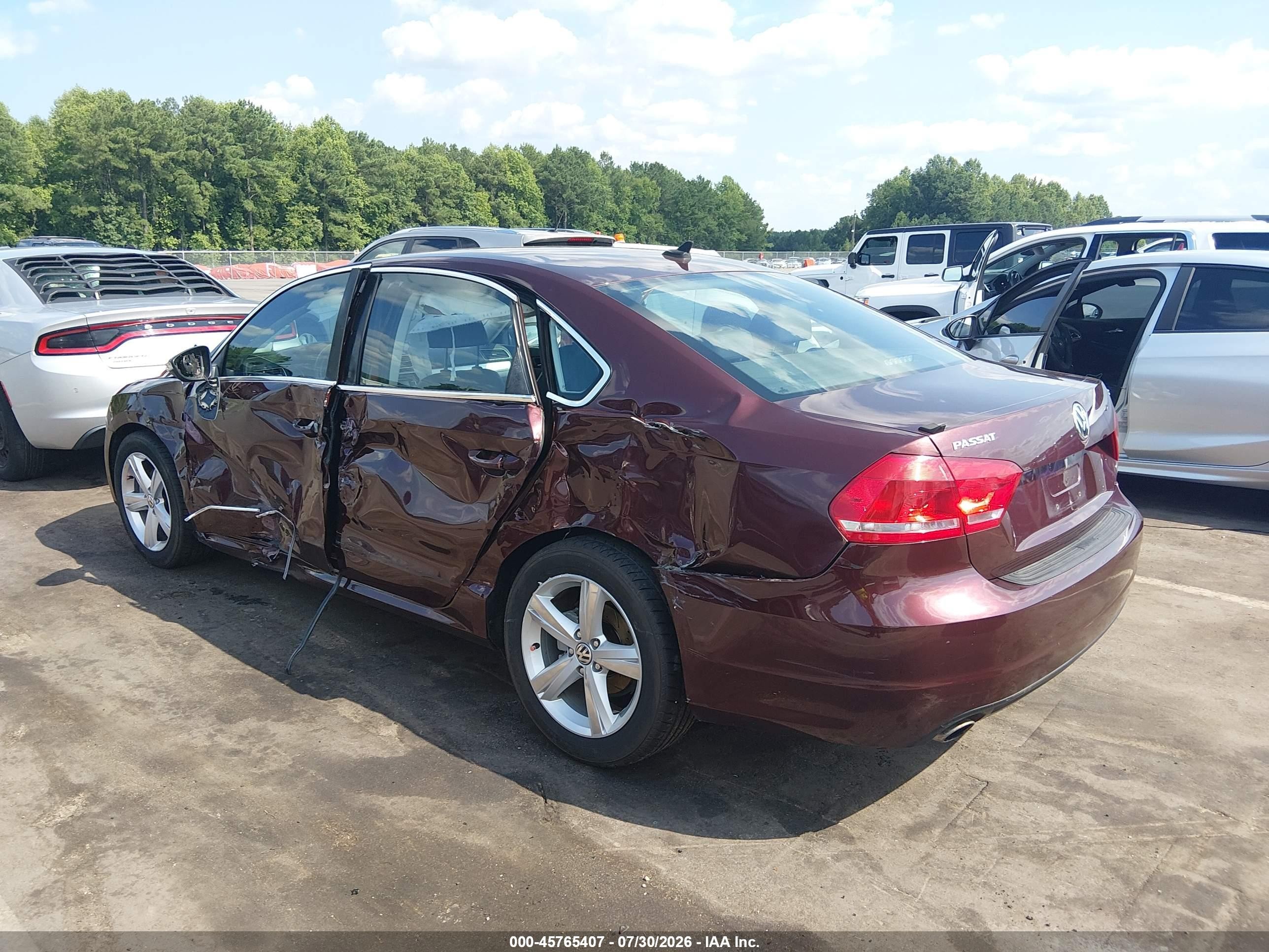 2012 Volkswagen Passat 2.5l Se Burgundy vin: 1VWBH7A33CC092546