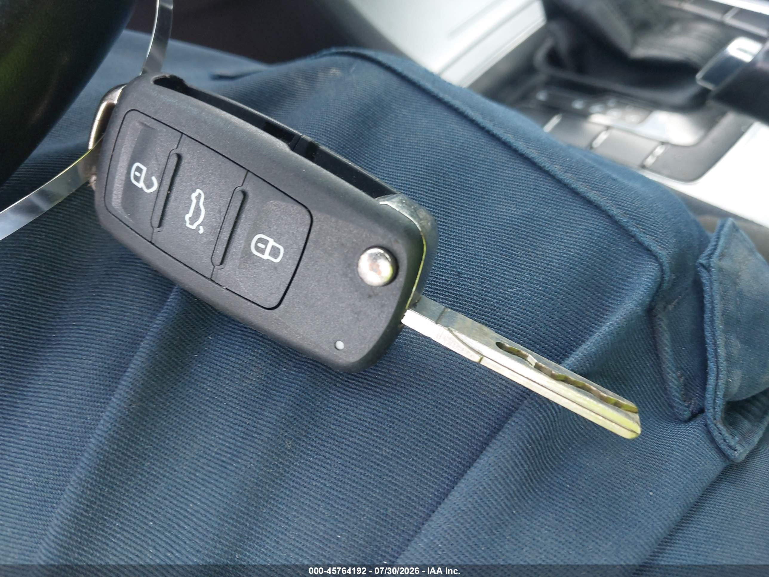 2013 Volkswagen Passat 2.5l Se Серебряный vin: 1VWBH7A33DC006041