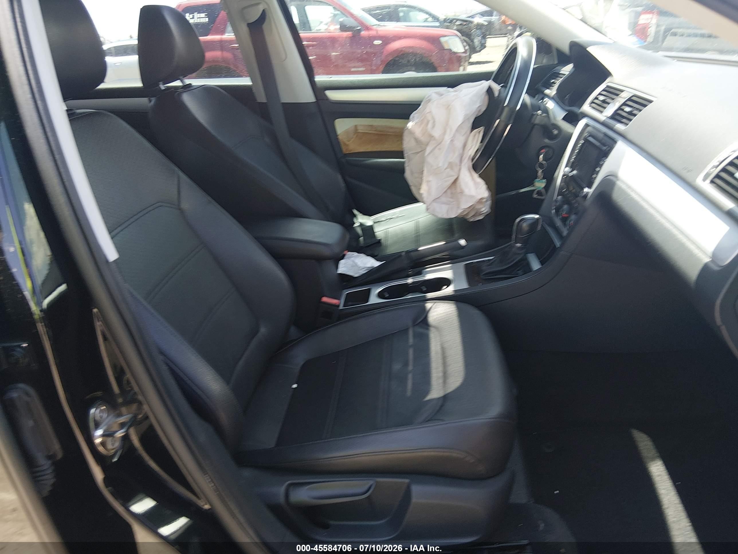 2013 Volkswagen Passat 2.5l Se Черный vin: 1VWBH7A33DC015984