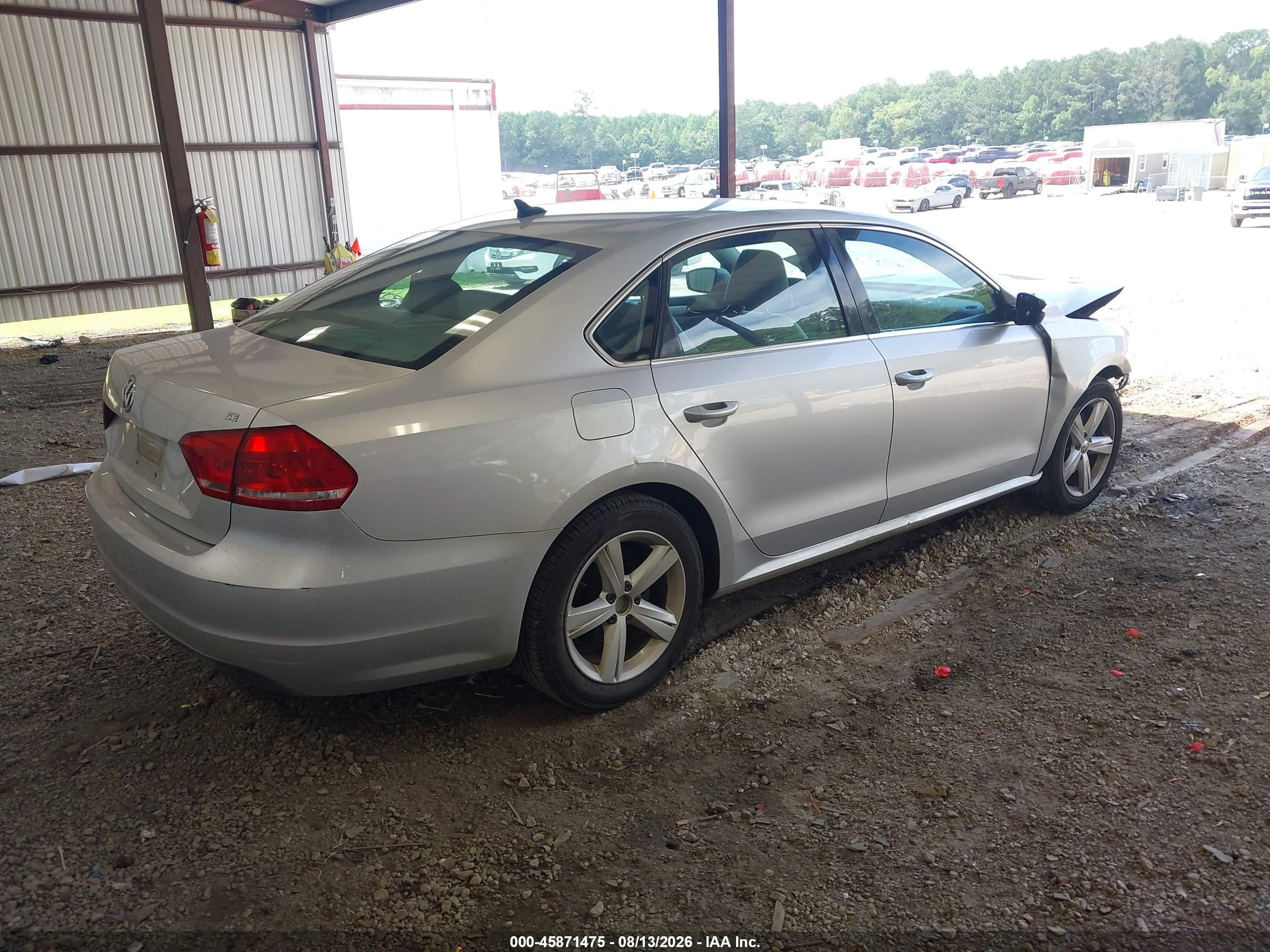 2013 Volkswagen Passat 2.5l Se Silver vin: 1VWBH7A33DC087364