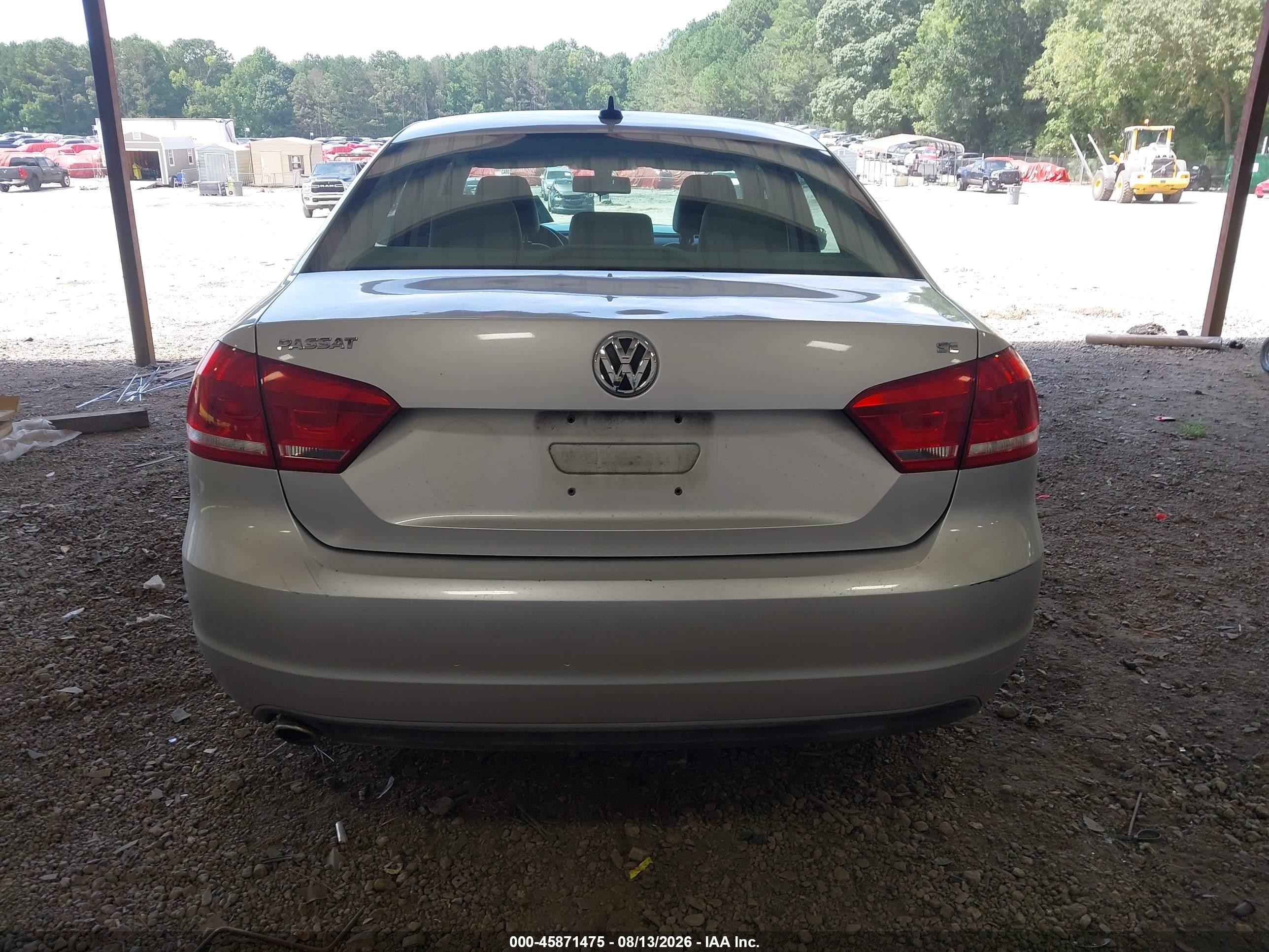 2013 Volkswagen Passat 2.5l Se Silver vin: 1VWBH7A33DC087364
