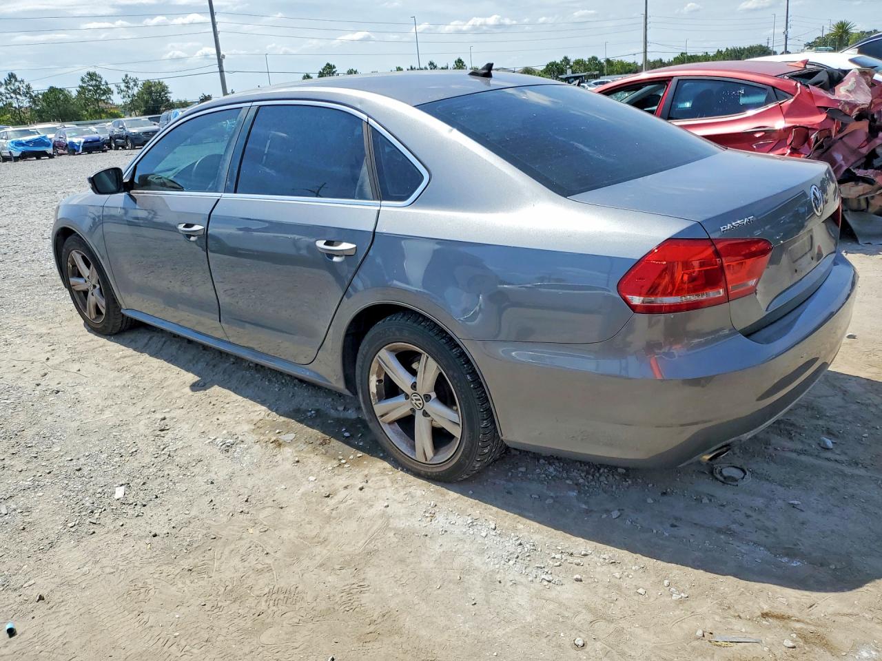 2013 Volkswagen Passat Se Gray vin: 1VWBH7A33DC129189