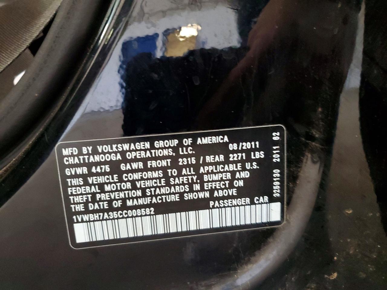 2012 Volkswagen Passat Se Black vin: 1VWBH7A35CC008582