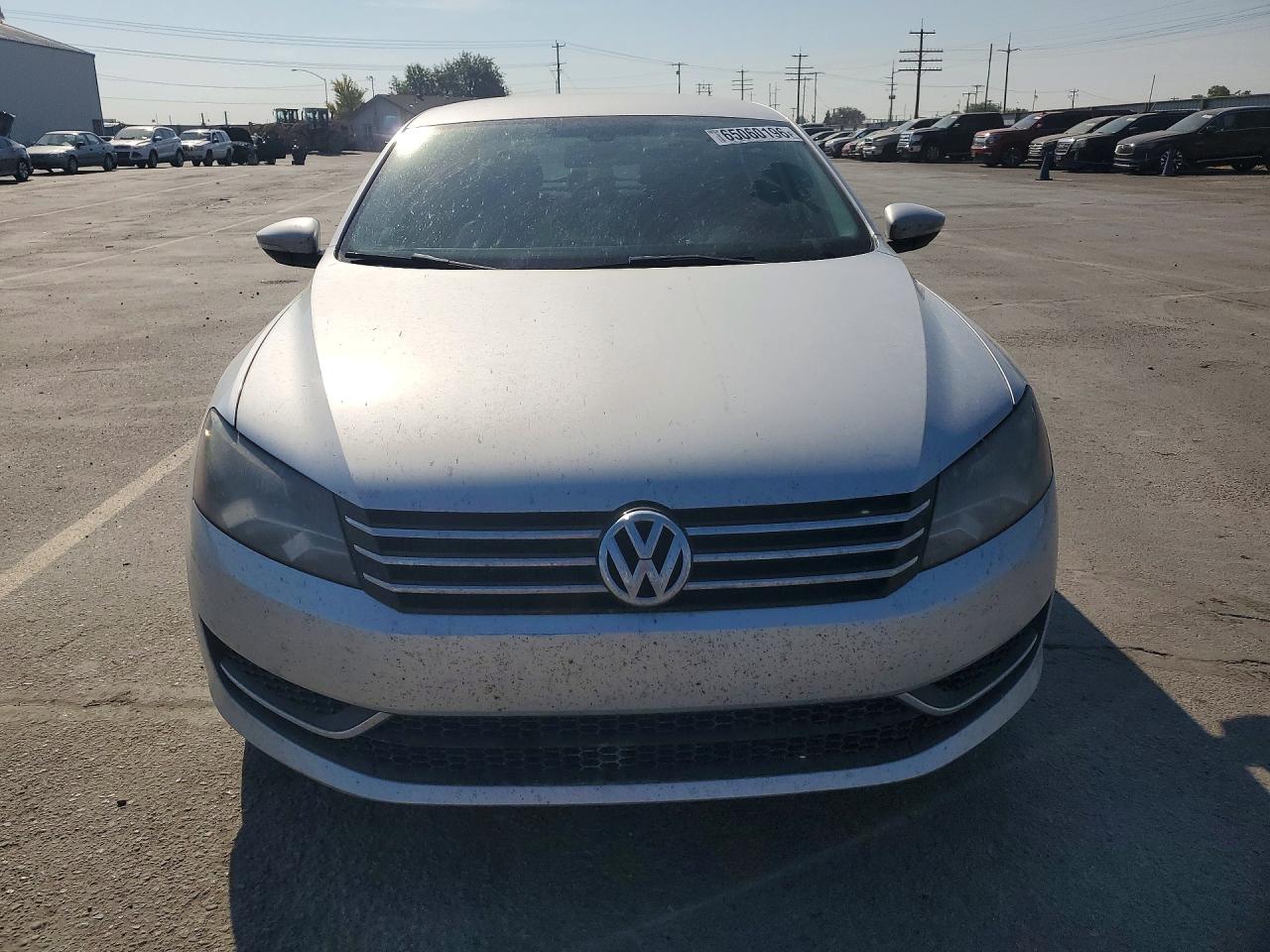 2012 Volkswagen Passat Se Серебряный vin: 1VWBH7A35CC026208