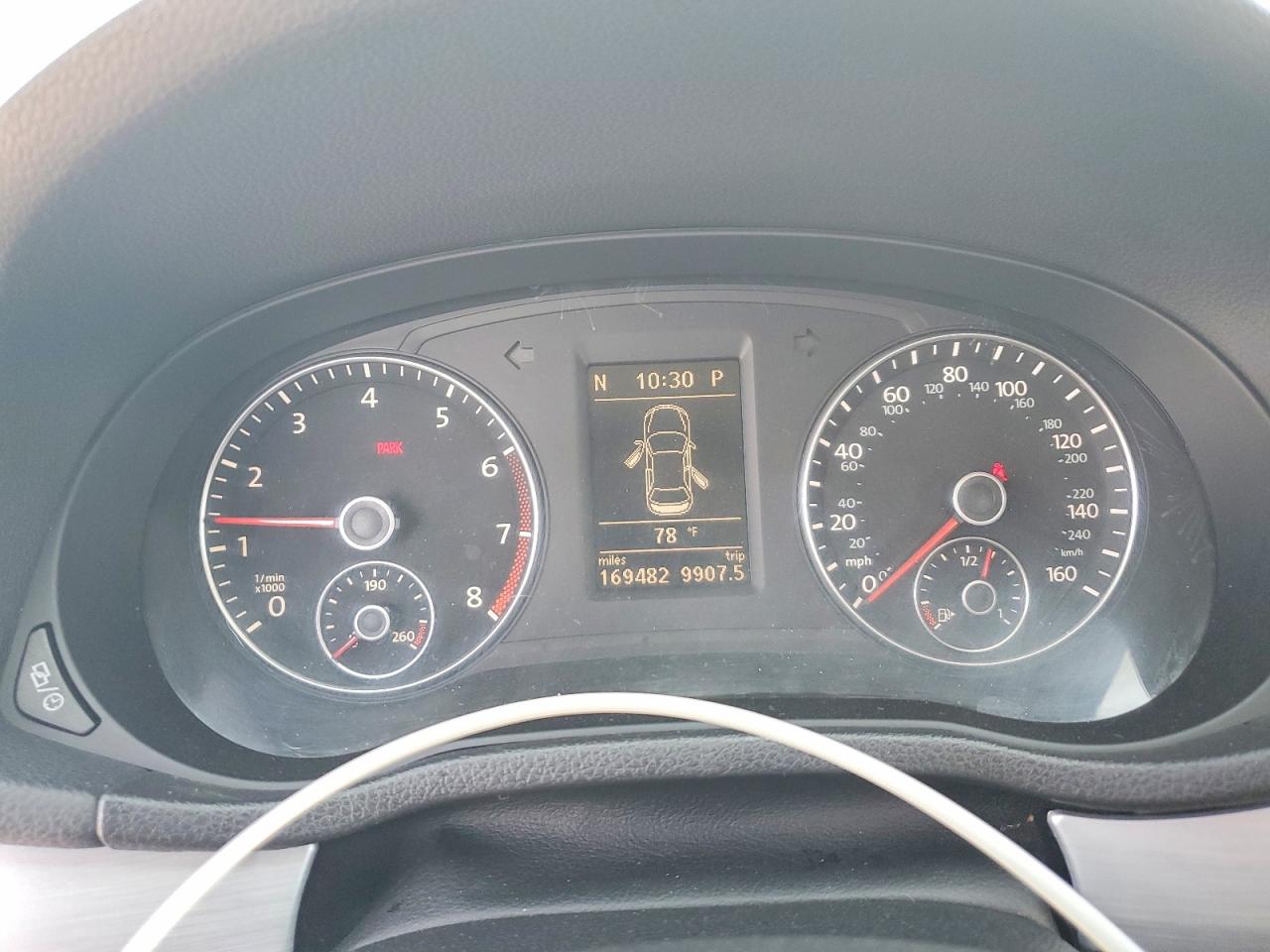 2012 Volkswagen Passat Se Серебряный vin: 1VWBH7A35CC026208