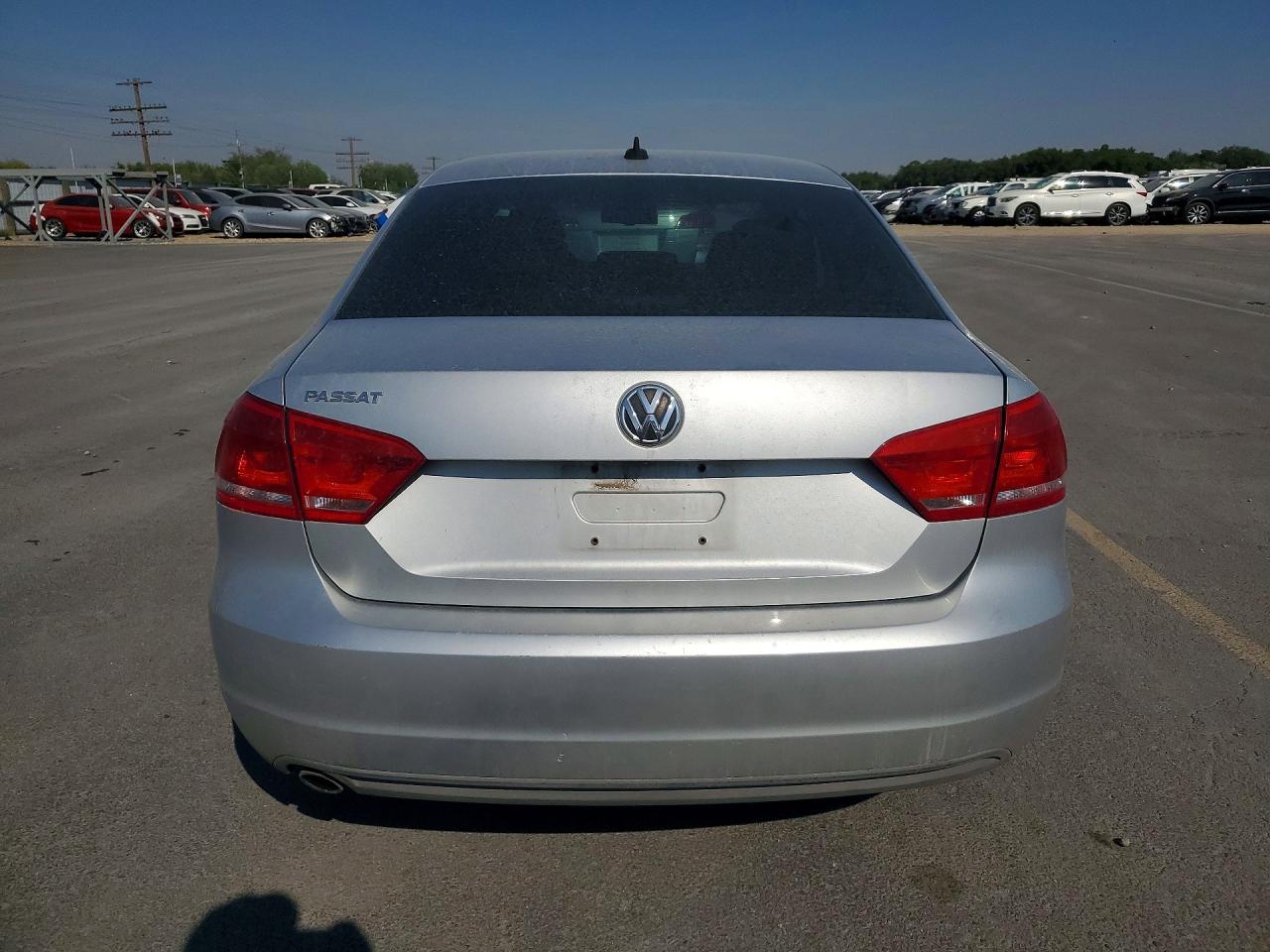 2012 Volkswagen Passat Se Серебряный vin: 1VWBH7A35CC026208