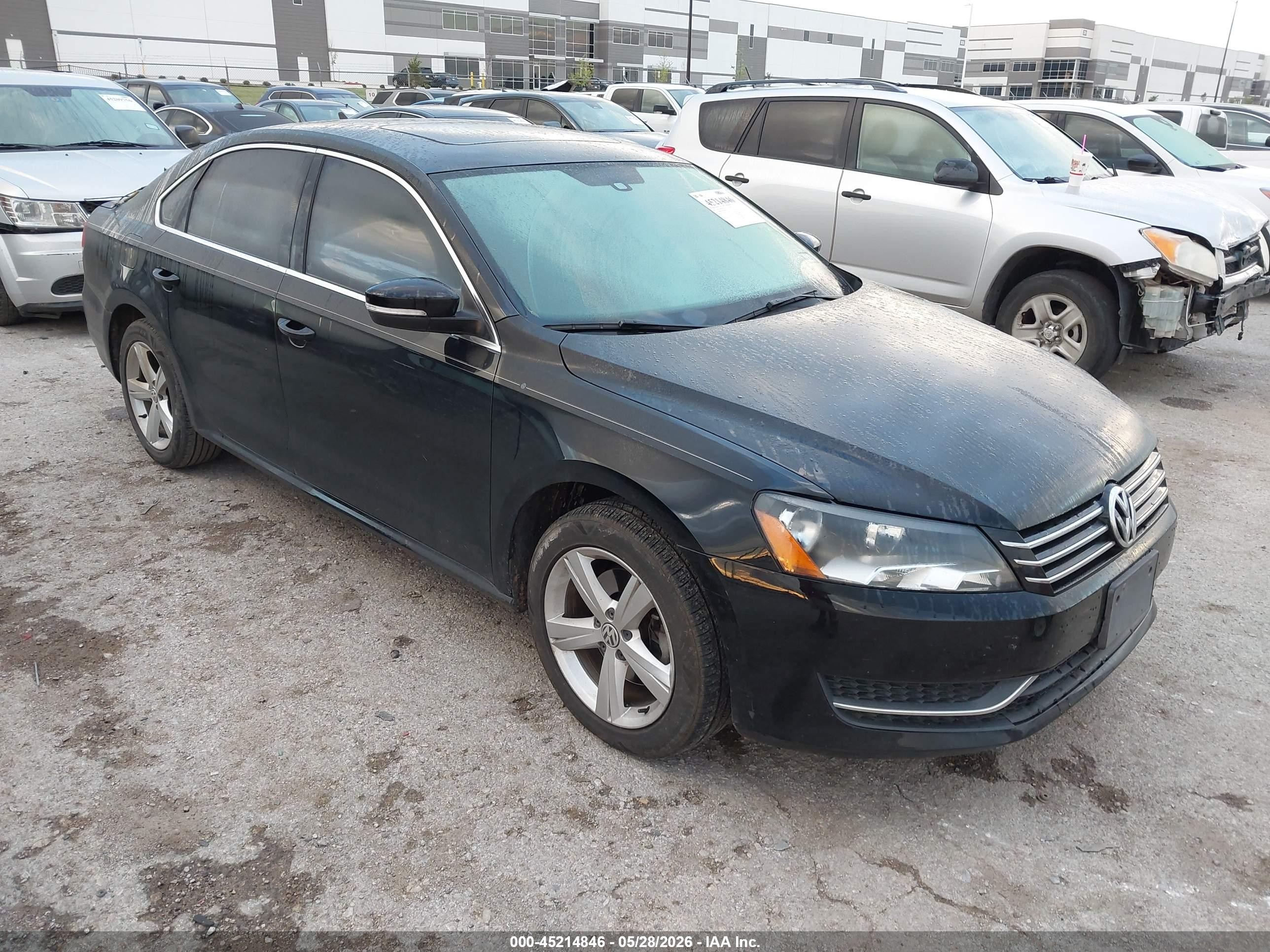 2013 Volkswagen Passat 2.5l Se Black vin: 1VWBH7A35DC078908