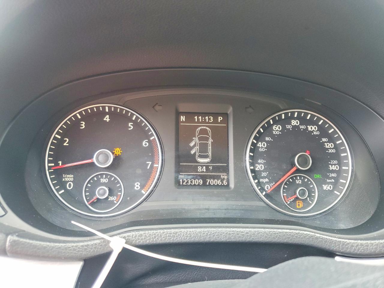 2013 Volkswagen Passat Se Black vin: 1VWBH7A35DC134152