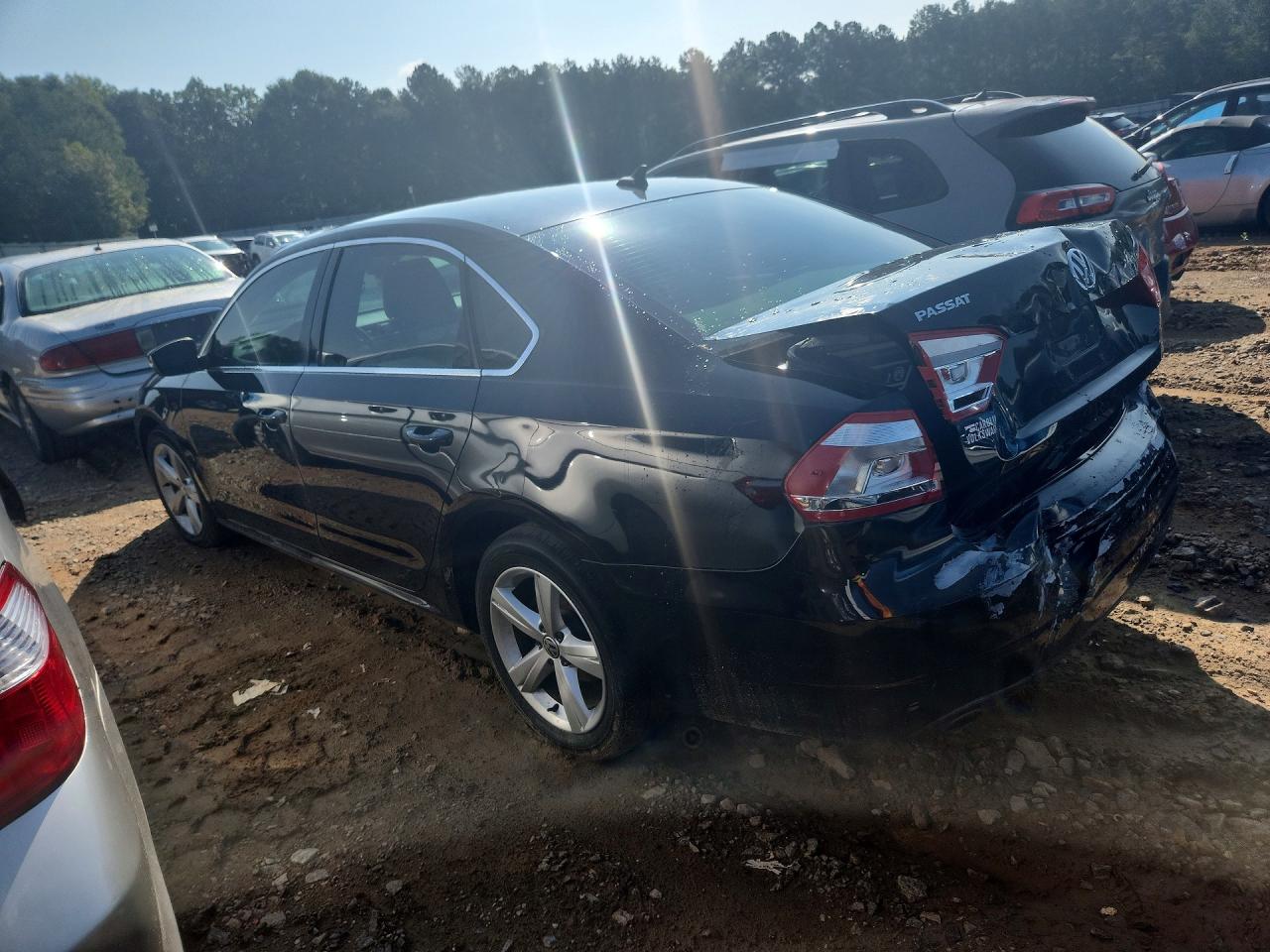 2013 Volkswagen Passat Se Black vin: 1VWBH7A35DC134152