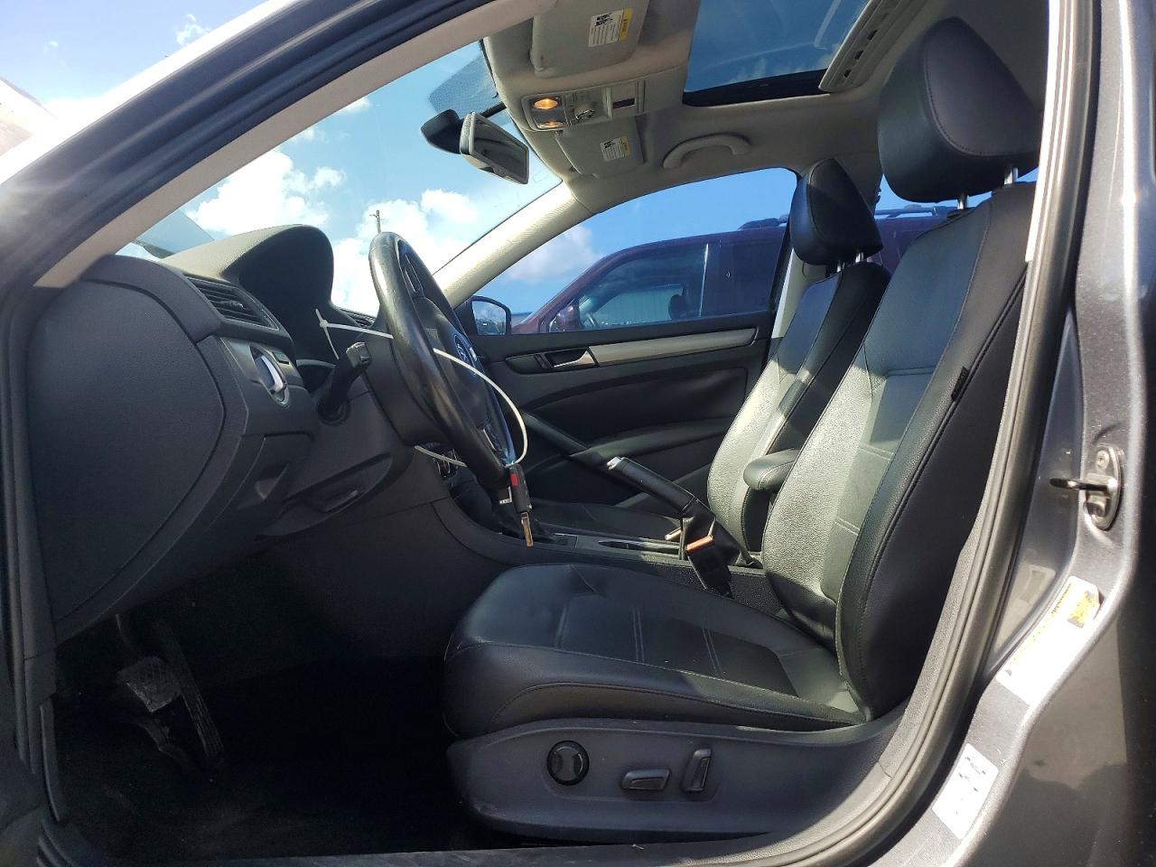 2014 Volkswagen Passat Se Gray vin: 1VWBH7A35EC014188