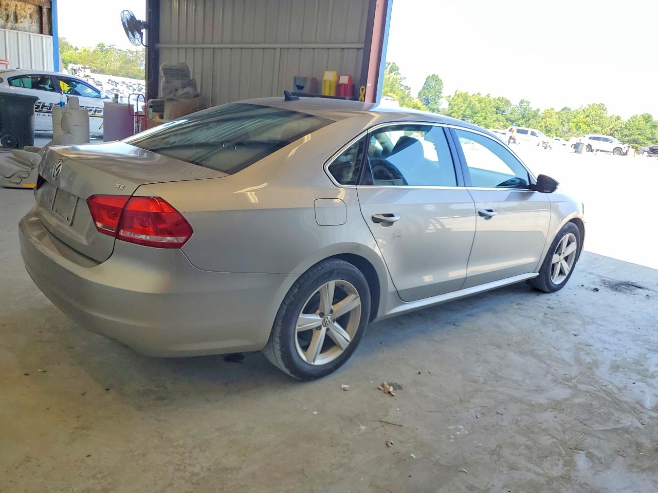 2012 Volkswagen Passat Se Silver vin: 1VWBH7A36CC049366