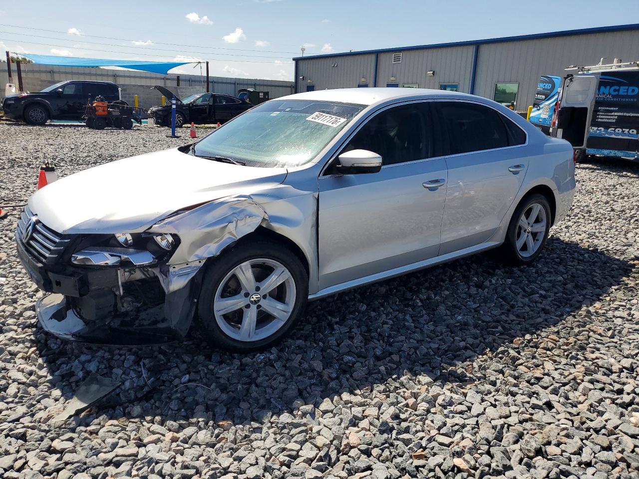 2013 Volkswagen Passat Se Серебряный vin: 1VWBH7A36DC000900