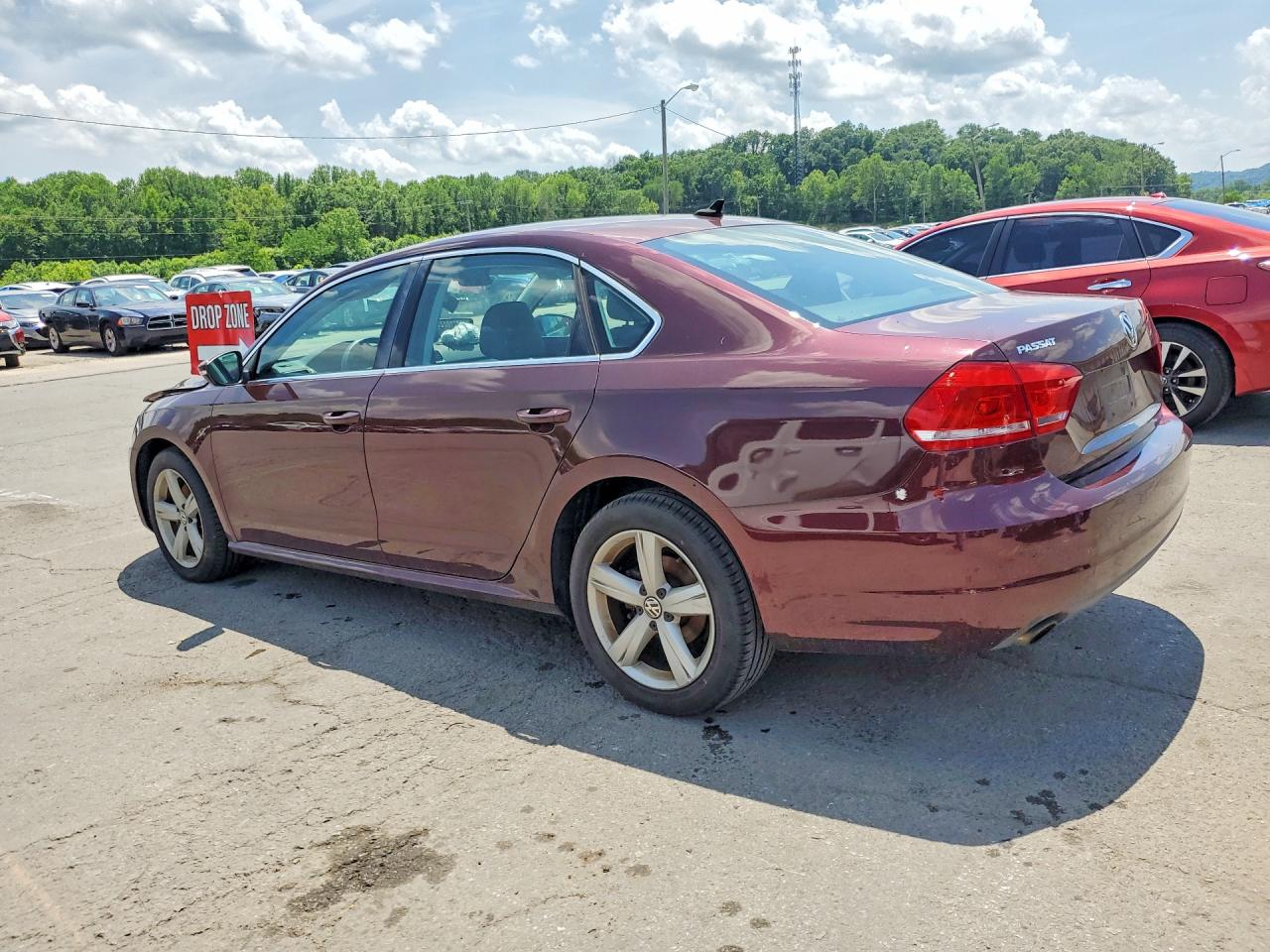 2012 Volkswagen Passat Бордовый vin: 1VWBH7A37CC021141