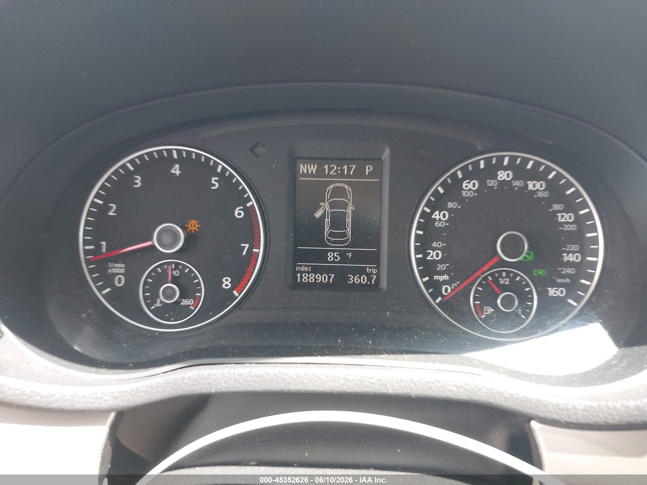 2012 Volkswagen Passat 2.5l Se White vin: 1VWBH7A37CC083929