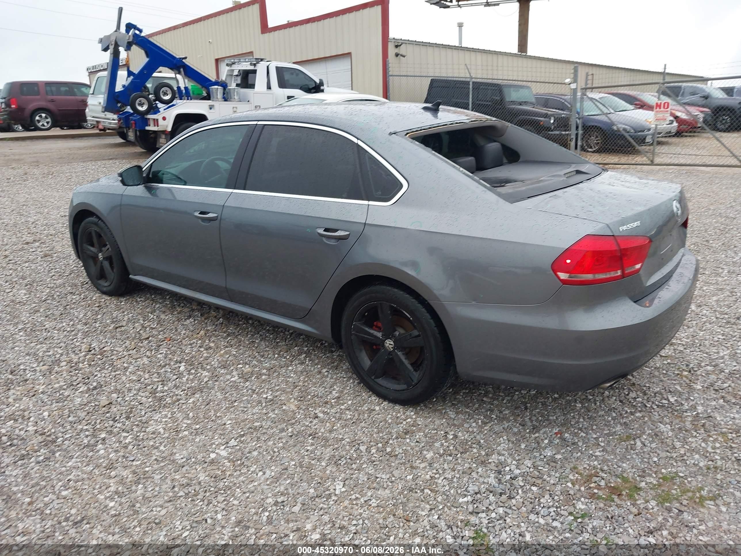 2013 Volkswagen Passat 2.5l Se Gray vin: 1VWBH7A37DC010934