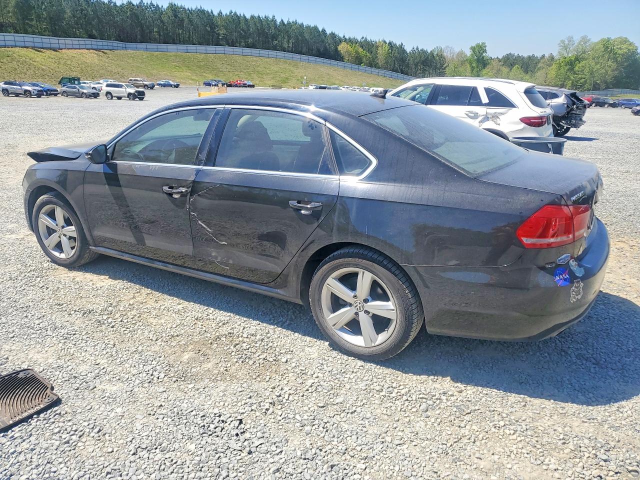 2012 Volkswagen Passat Se Черный vin: 1VWBH7A38CC072616