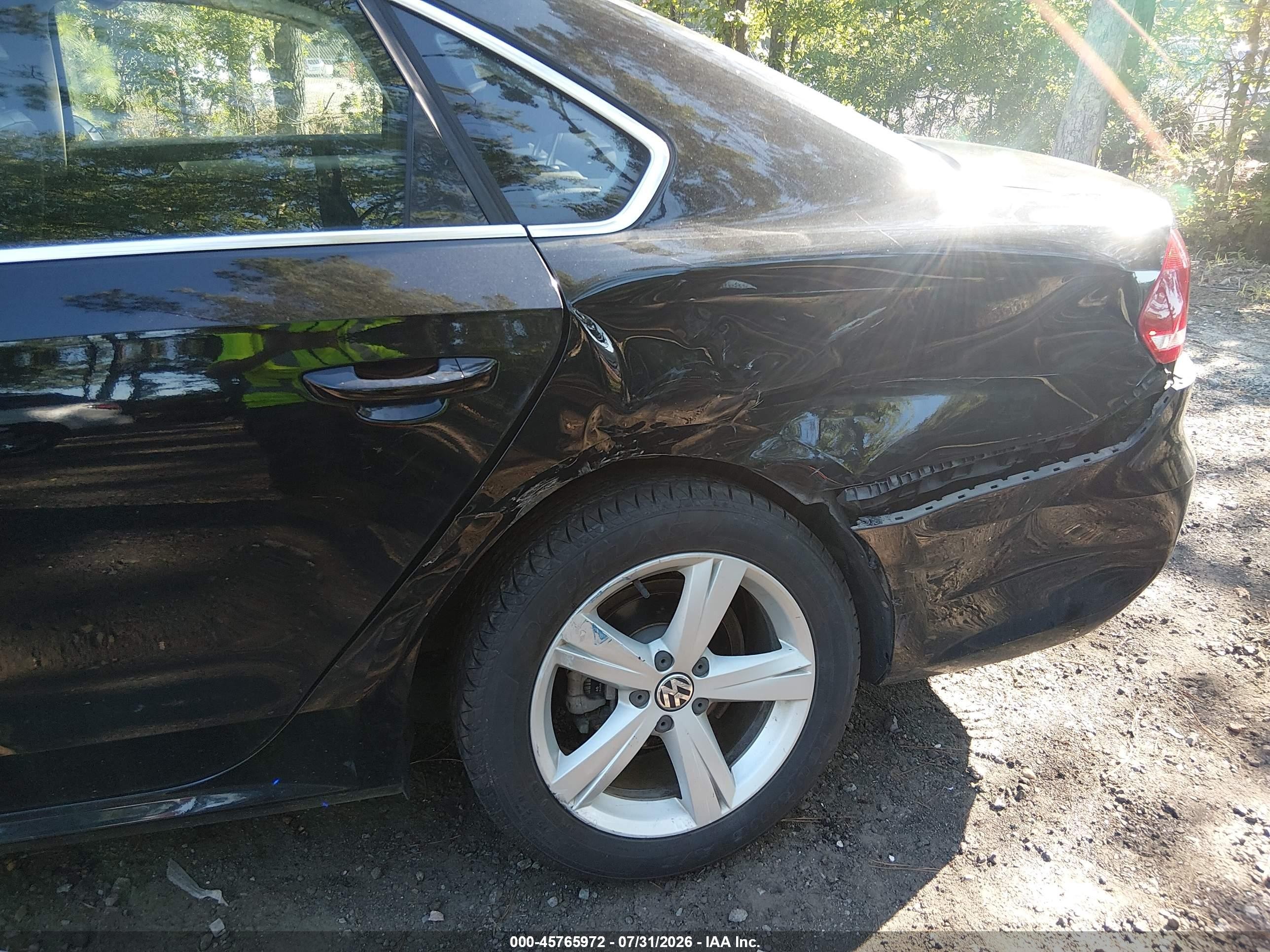 2012 Volkswagen Passat 2.5l Se Black vin: 1VWBH7A38CC075628