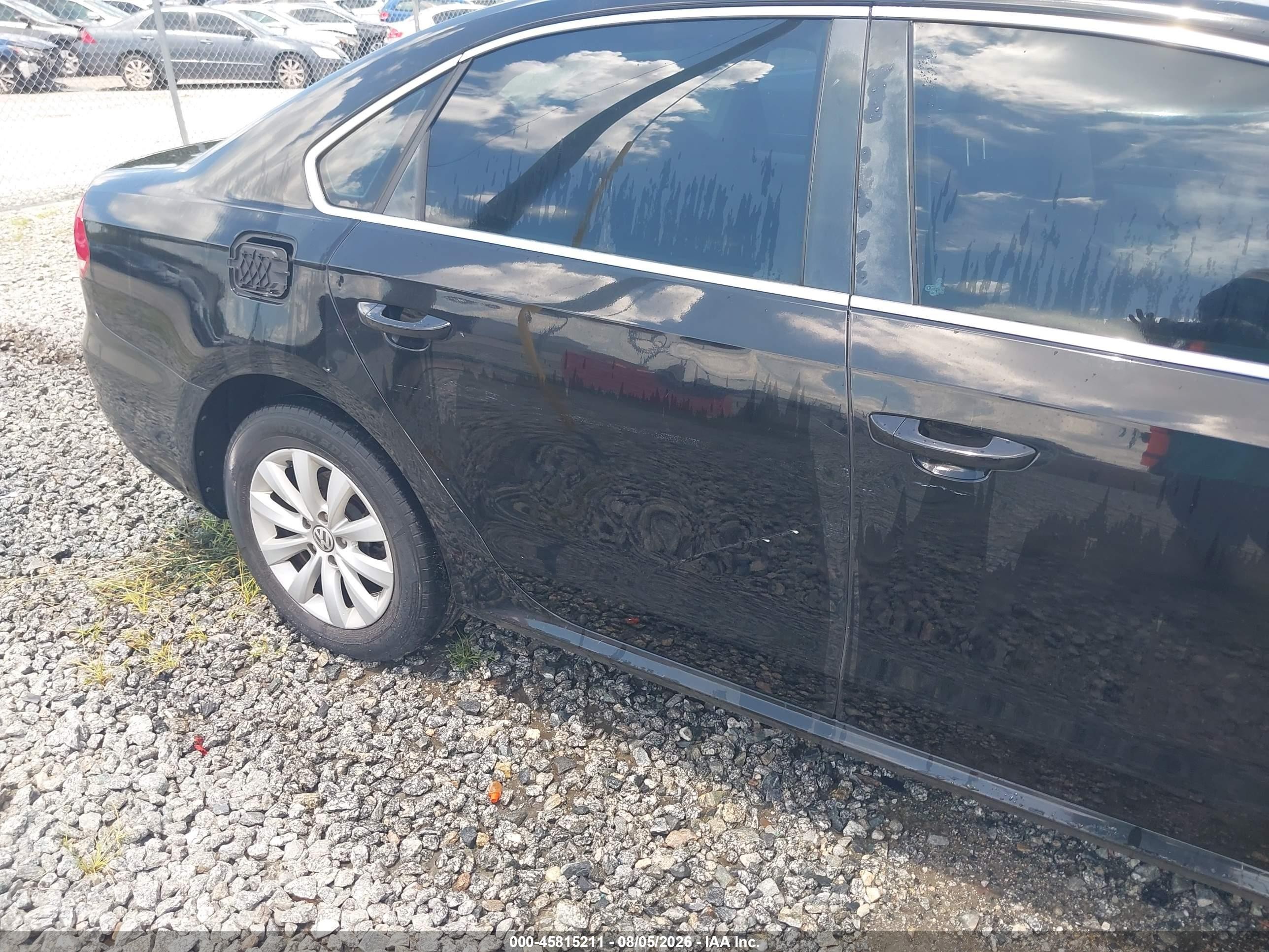 2013 Volkswagen Passat 2.5l Se Black vin: 1VWBH7A38DC079857