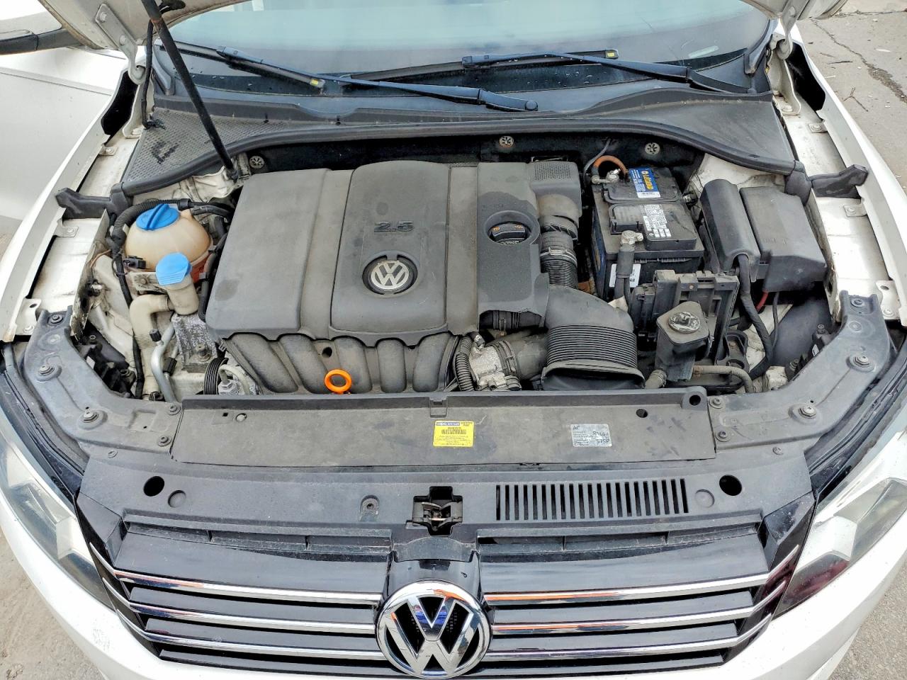 2013 Volkswagen Passat Se White vin: 1VWBH7A38DC122819