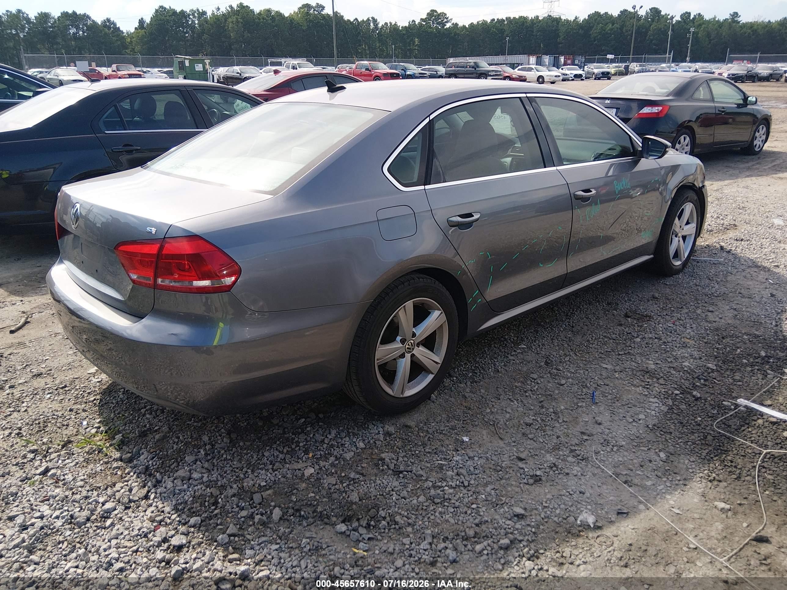 2012 Volkswagen Passat 2.5l Se Gray vin: 1VWBH7A39CC013638