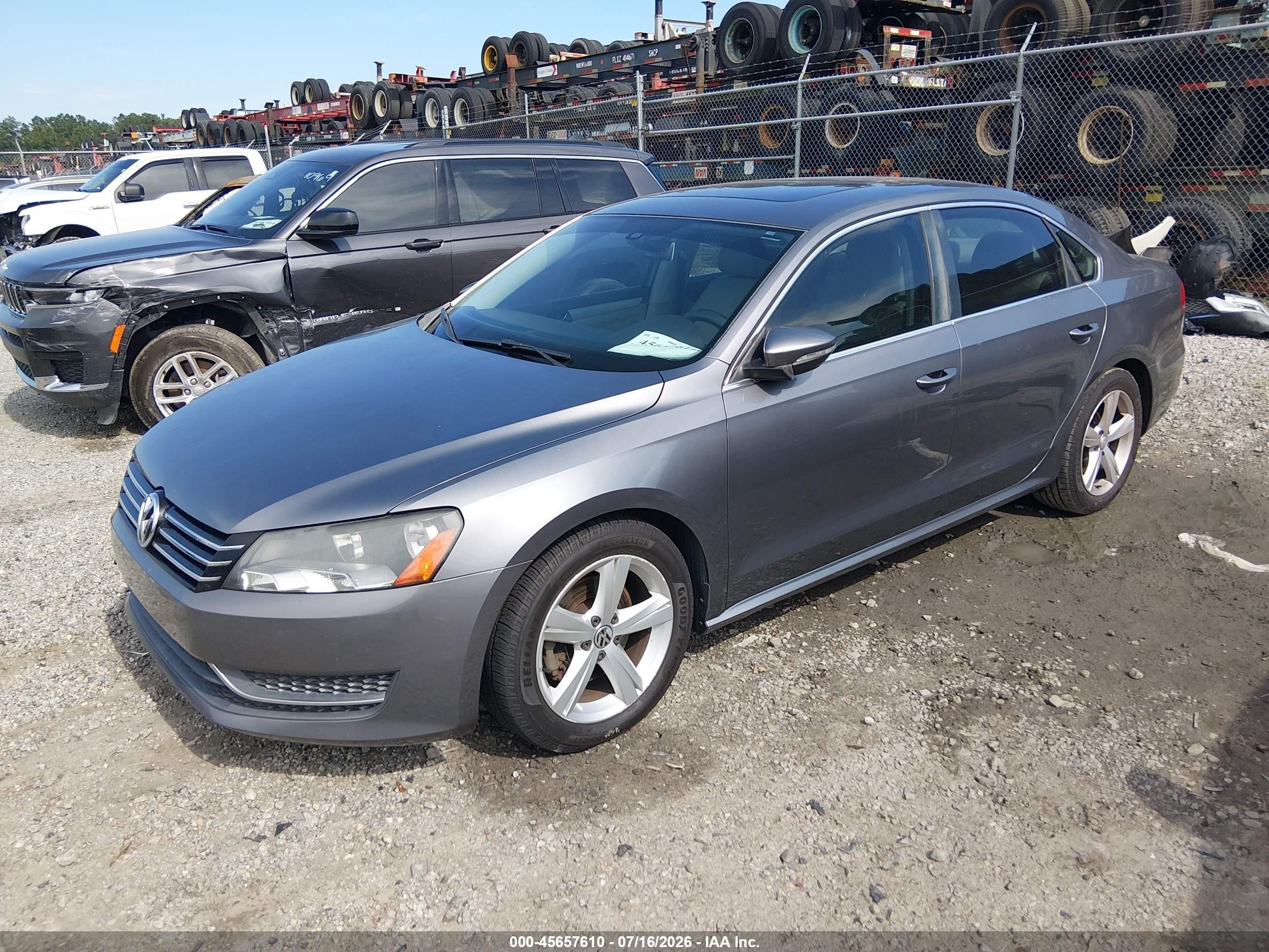 2012 Volkswagen Passat 2.5l Se Gray vin: 1VWBH7A39CC013638