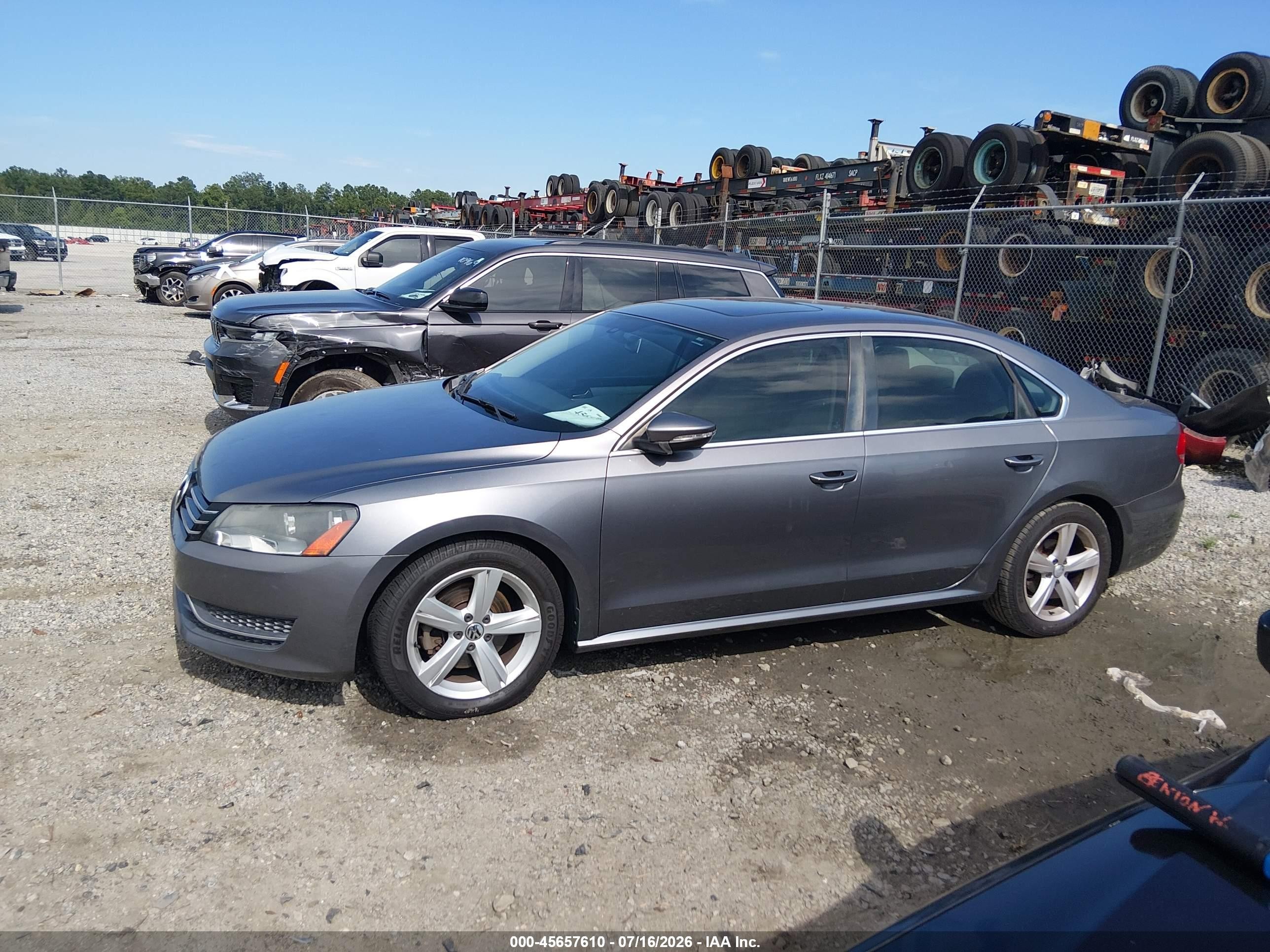 2012 Volkswagen Passat 2.5l Se Gray vin: 1VWBH7A39CC013638