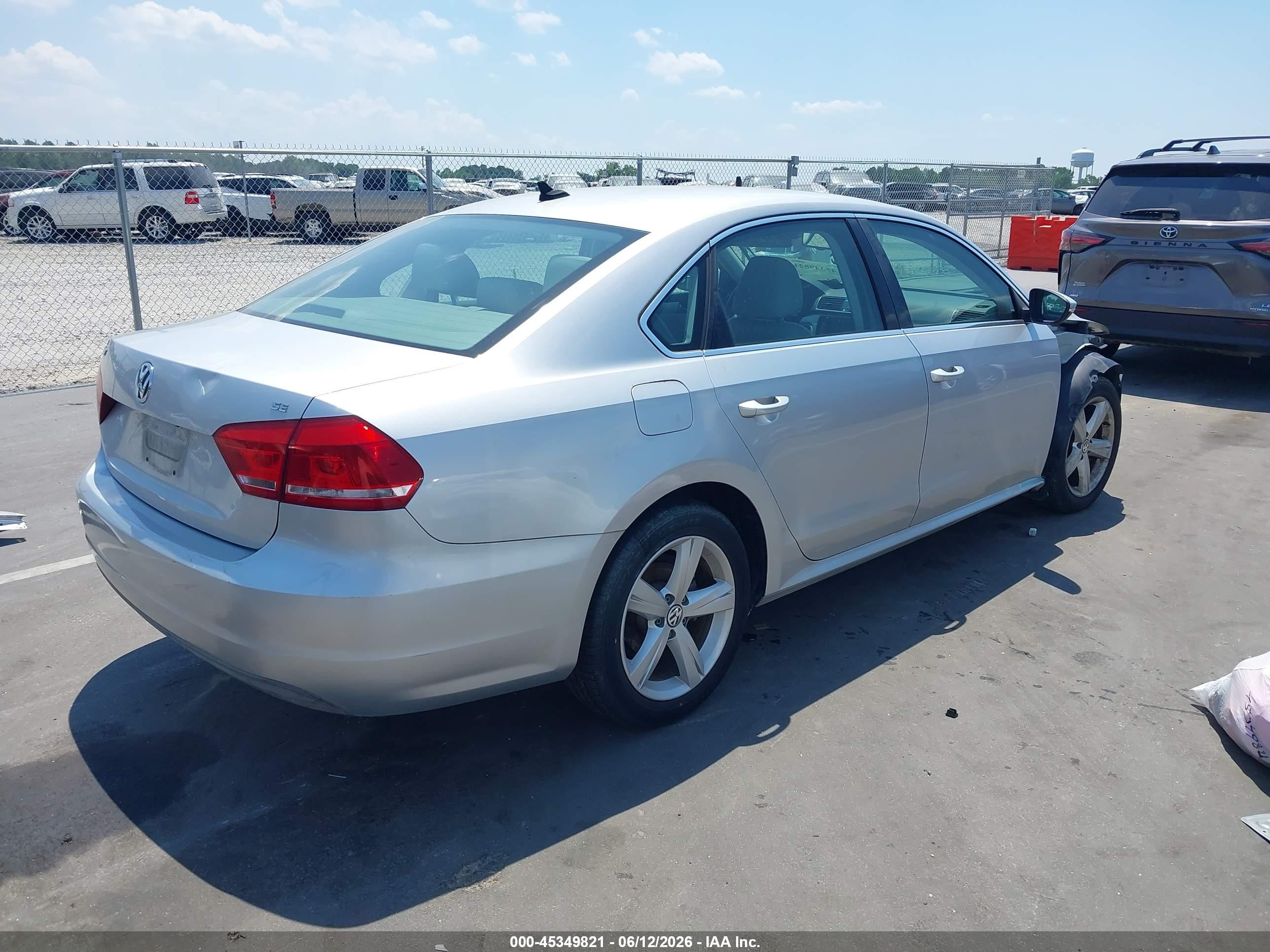 2012 Volkswagen Passat 2.5l Se Gray vin: 1VWBH7A39CC050253