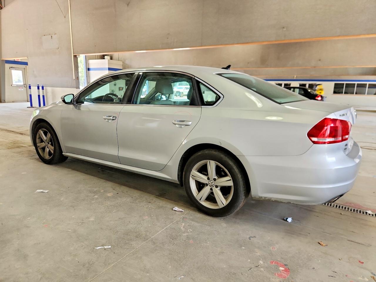 2012 Volkswagen Passat Se Silver vin: 1VWBH7A39CC081132