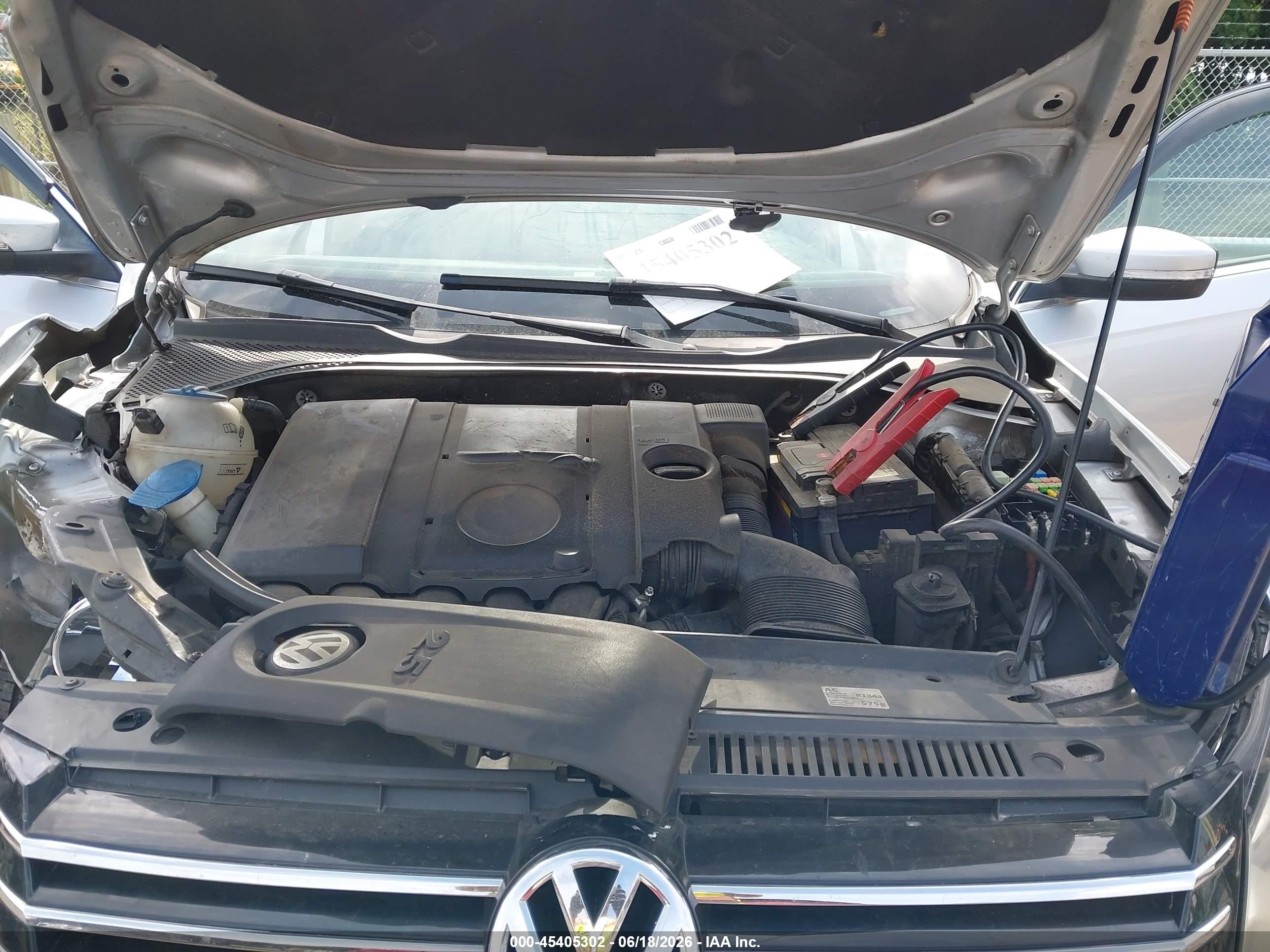 2012 Volkswagen Passat 2.5l Se Silver vin: 1VWBH7A39CC104313