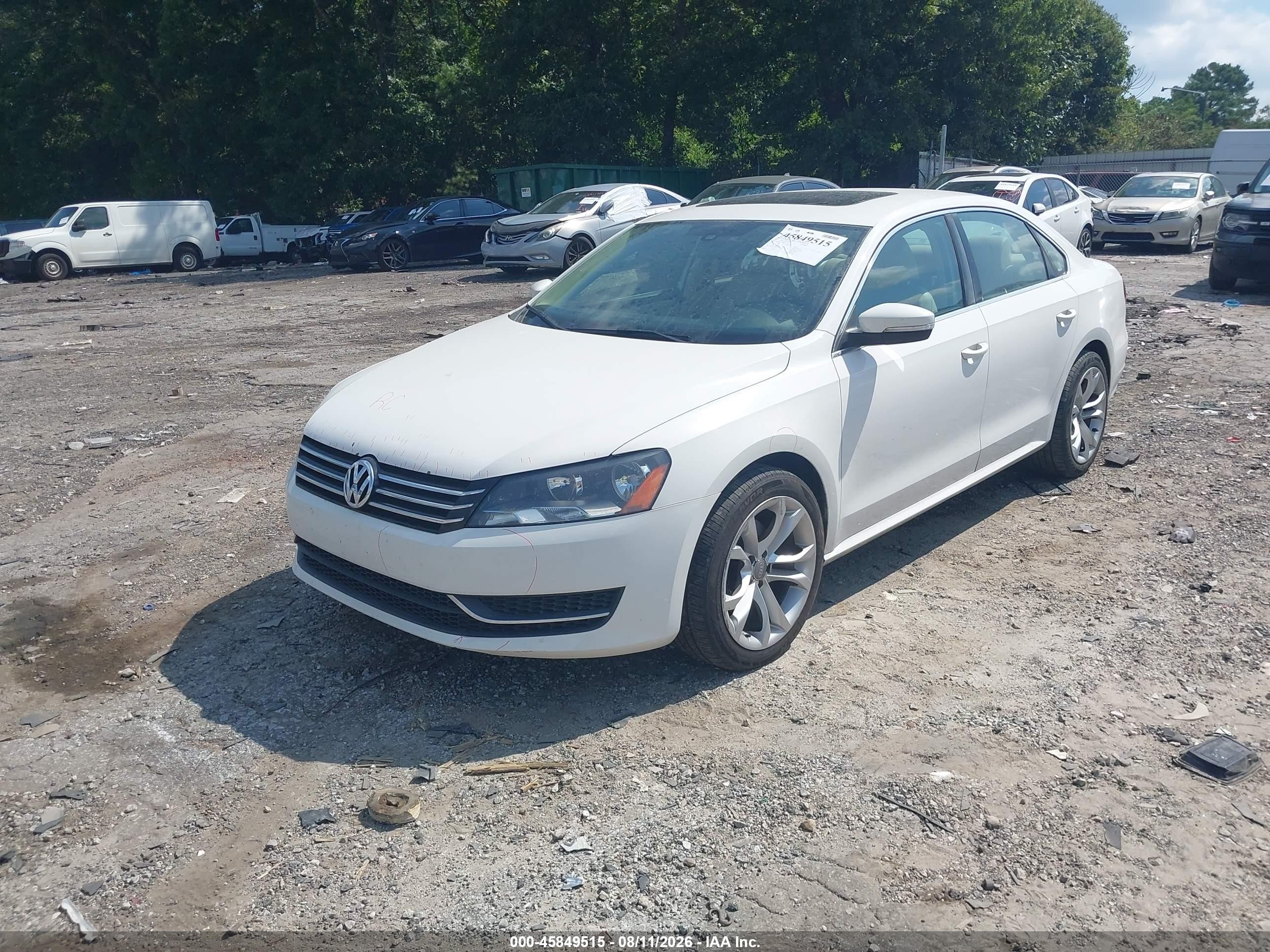 2013 Volkswagen Passat 2.5l Se White vin: 1VWBH7A39DC077261