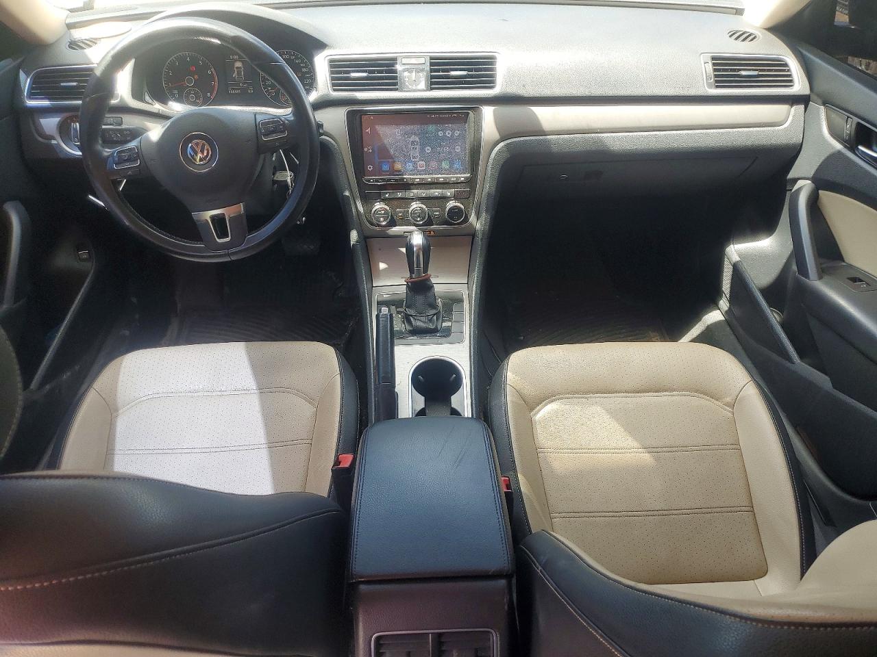 2014 Volkswagen Passat Se Черный vin: 1VWBH7A39EC000889