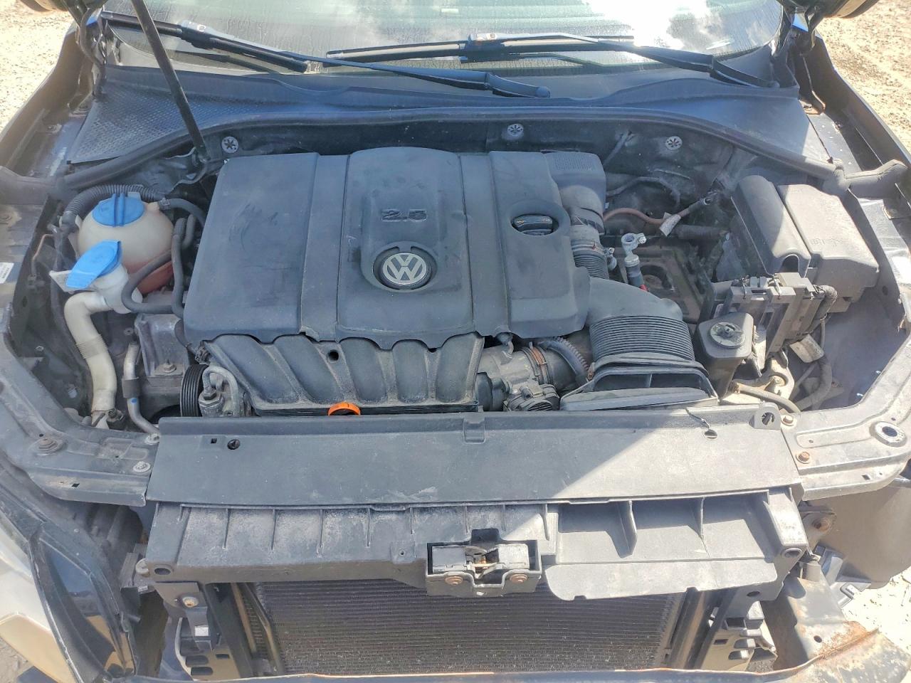 2014 Volkswagen Passat Se Черный vin: 1VWBH7A39EC000889