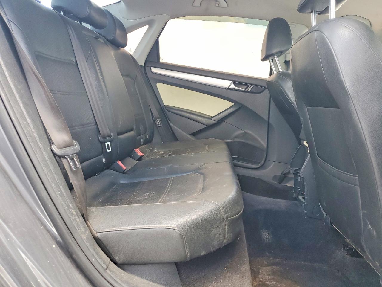 2012 Volkswagen Passat Se Gray vin: 1VWBH7A3XCC053064