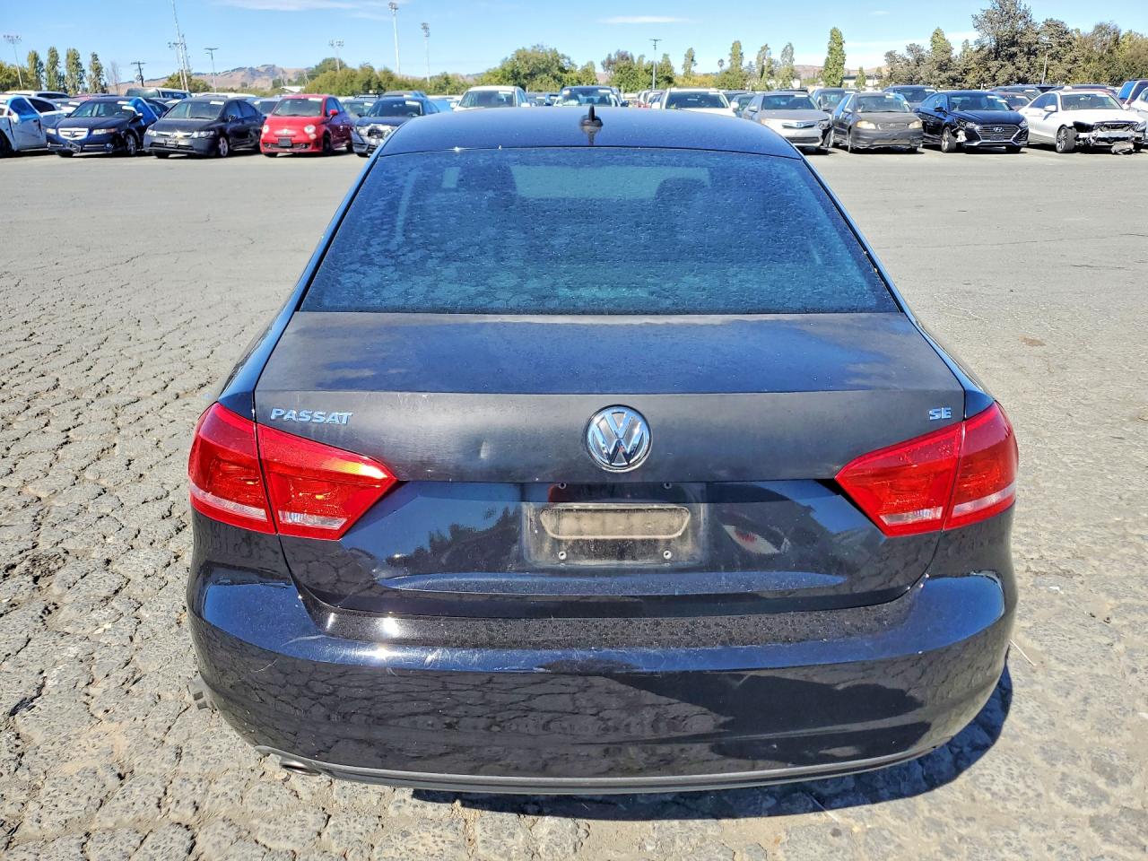 2012 Volkswagen Passat Se Black vin: 1VWBH7A3XCC081866