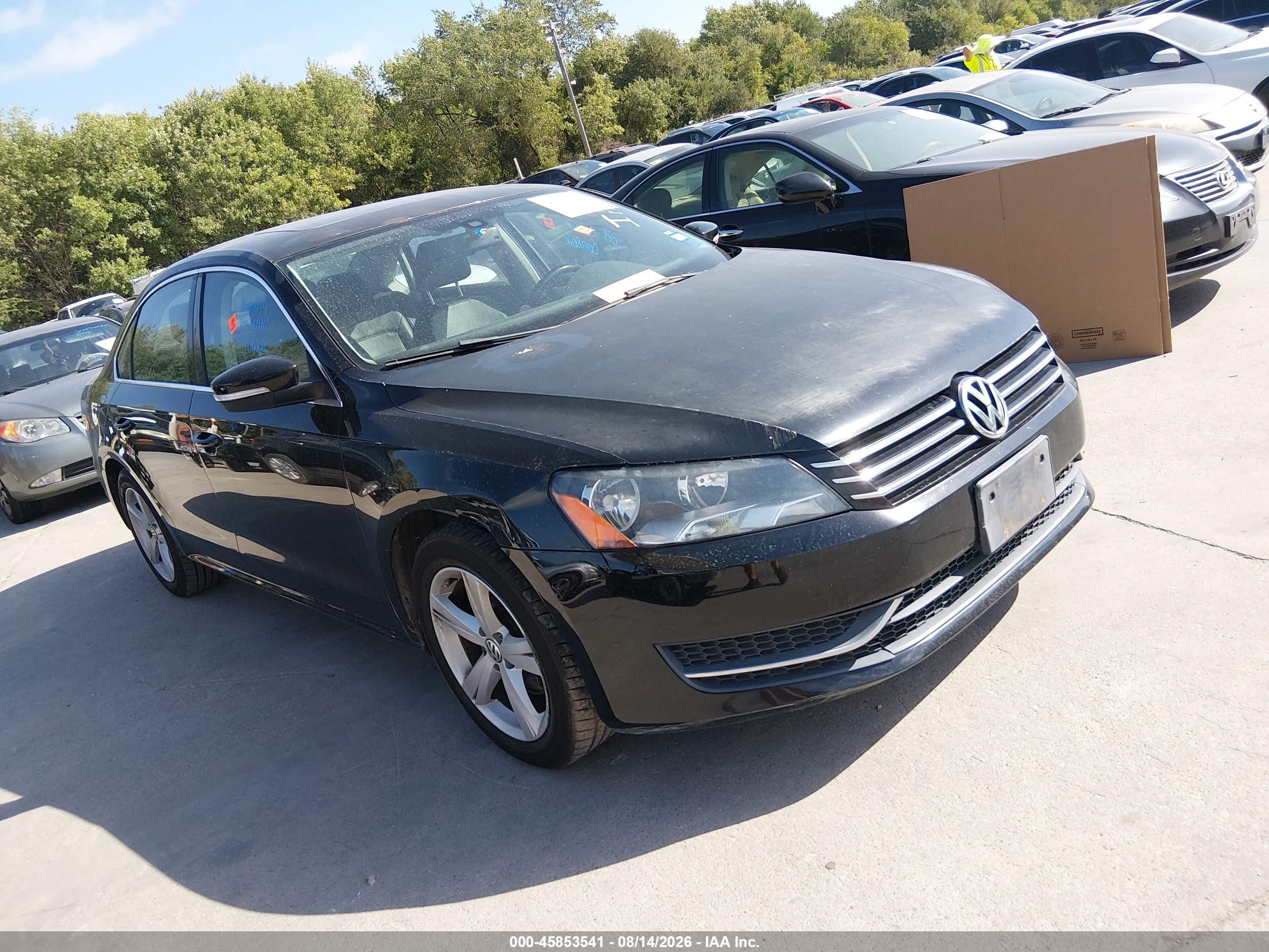 2013 Volkswagen Passat 2.5l Se Black vin: 1VWBH7A3XDC010863