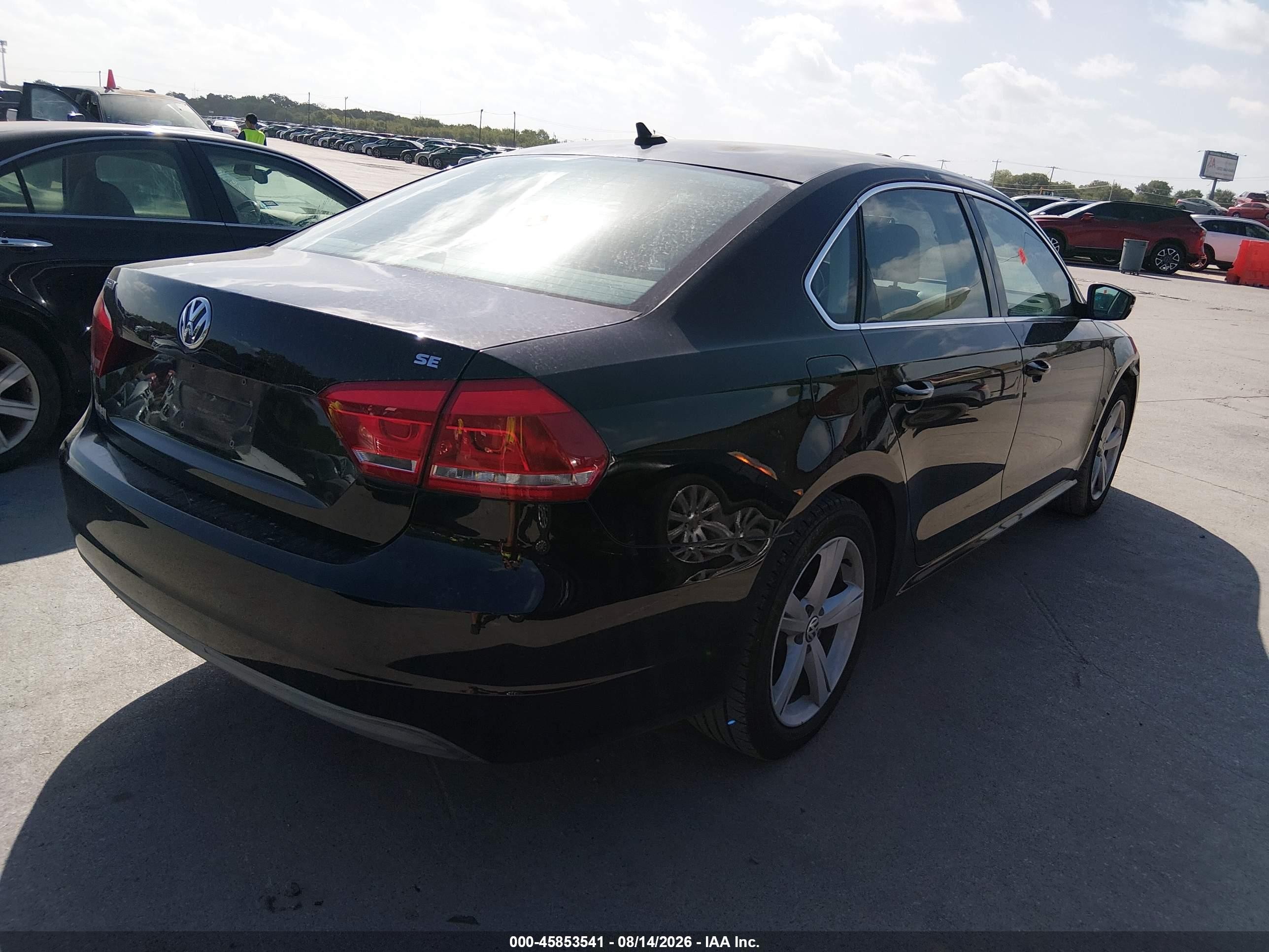 2013 Volkswagen Passat 2.5l Se Black vin: 1VWBH7A3XDC010863