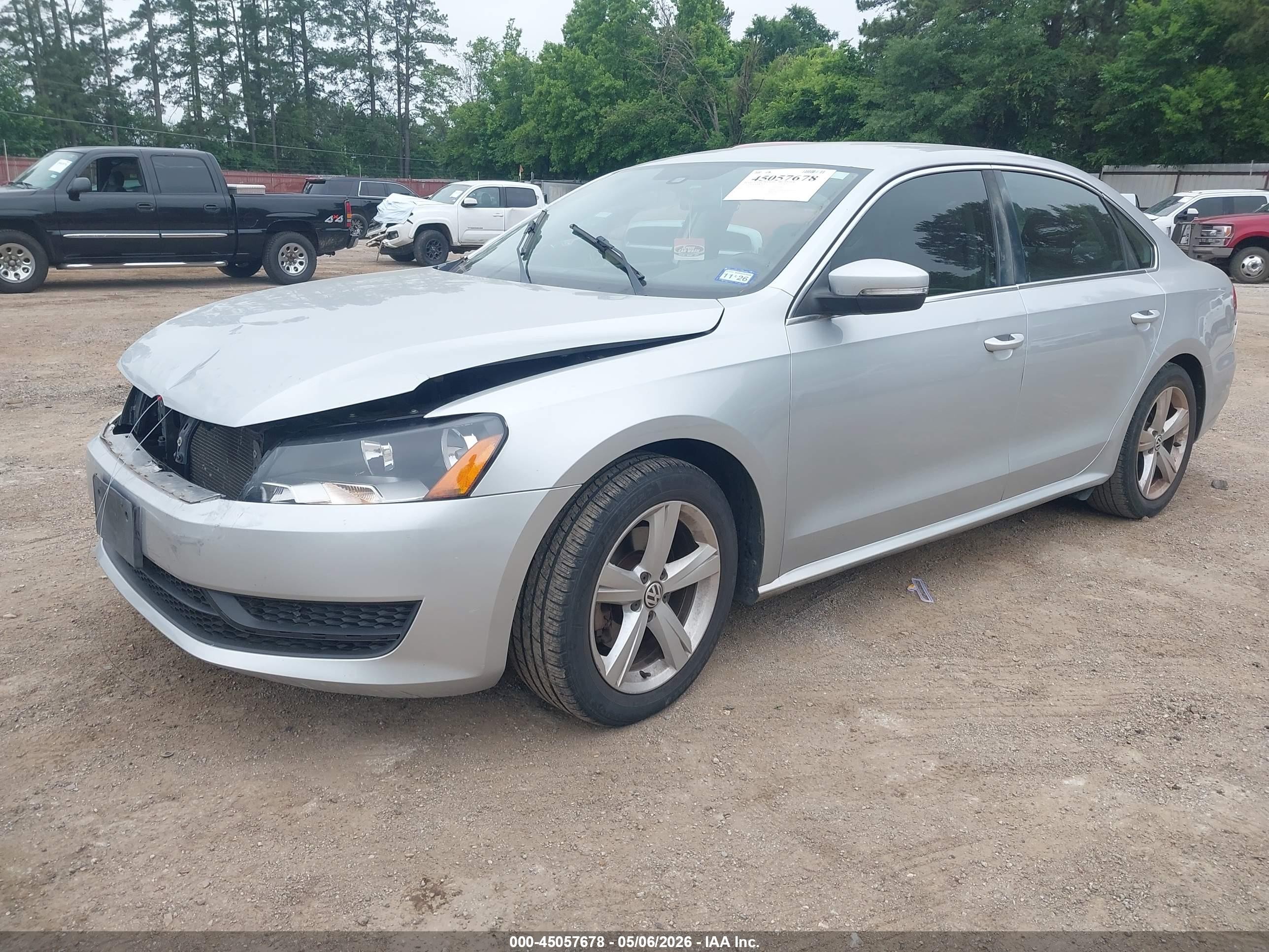 2013 Volkswagen Passat 2.5l Se Gray vin: 1VWBH7A3XDC027601