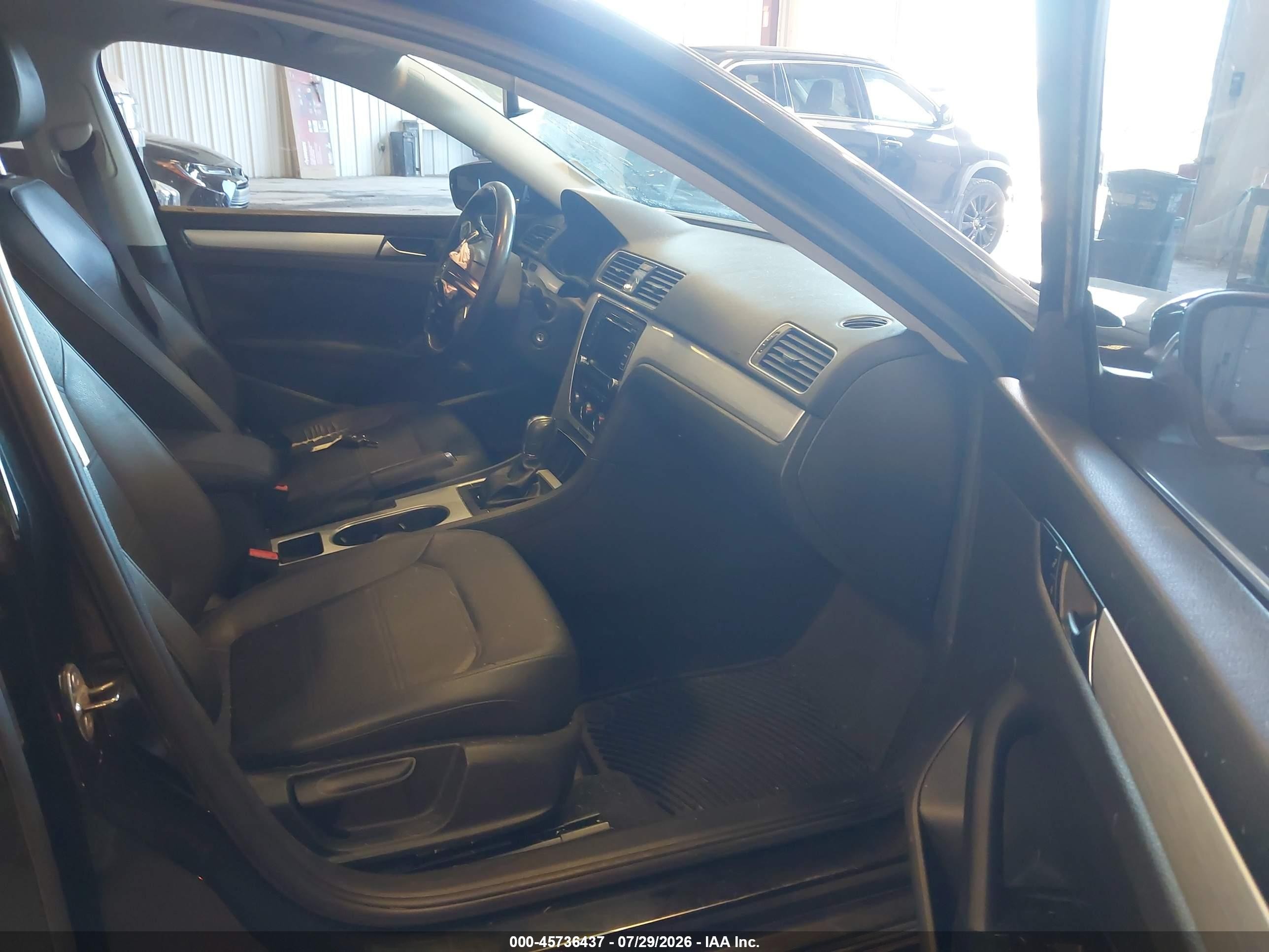 2013 Volkswagen Passat 2.5l Se Black vin: 1VWBH7A3XDC082954