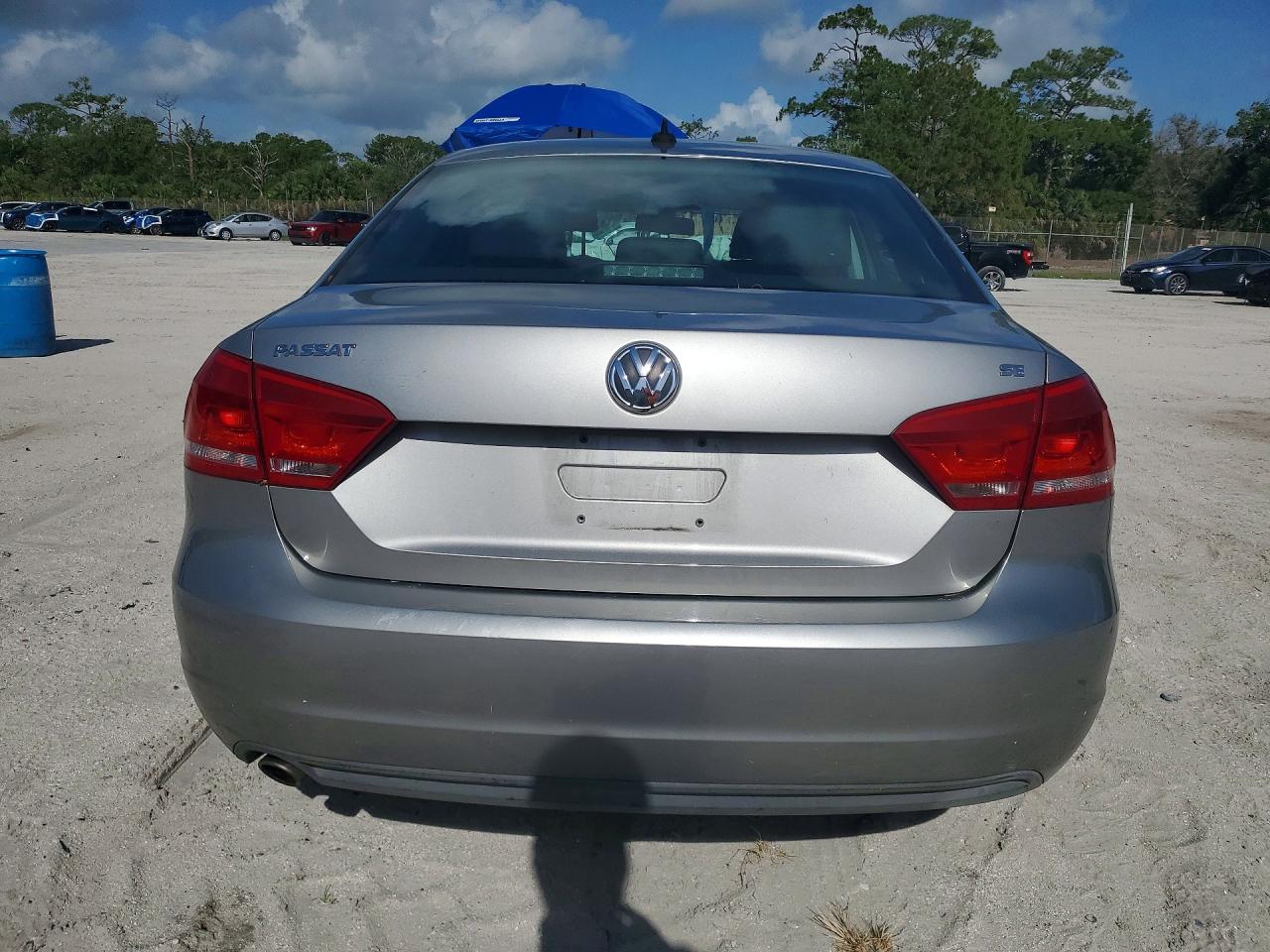 2013 Volkswagen Passat Se Silver vin: 1VWBH7A3XDC102555