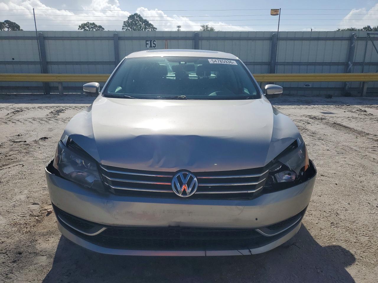 2013 Volkswagen Passat Se Silver vin: 1VWBH7A3XDC102555